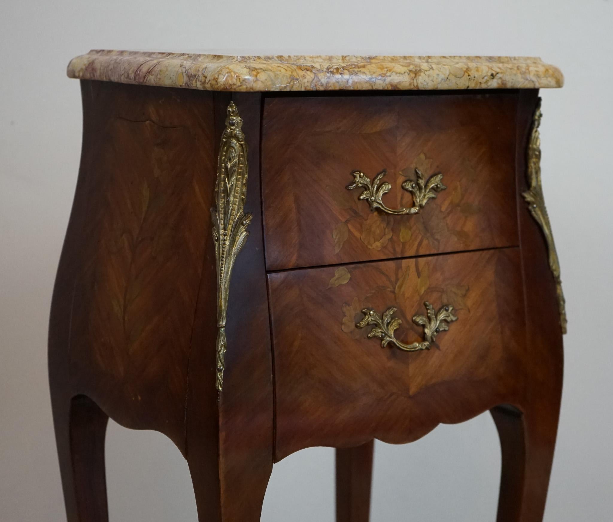 French Kingwood and Floral Marquetry Inlaid Bedside Chest with Marble Top For Sale 1