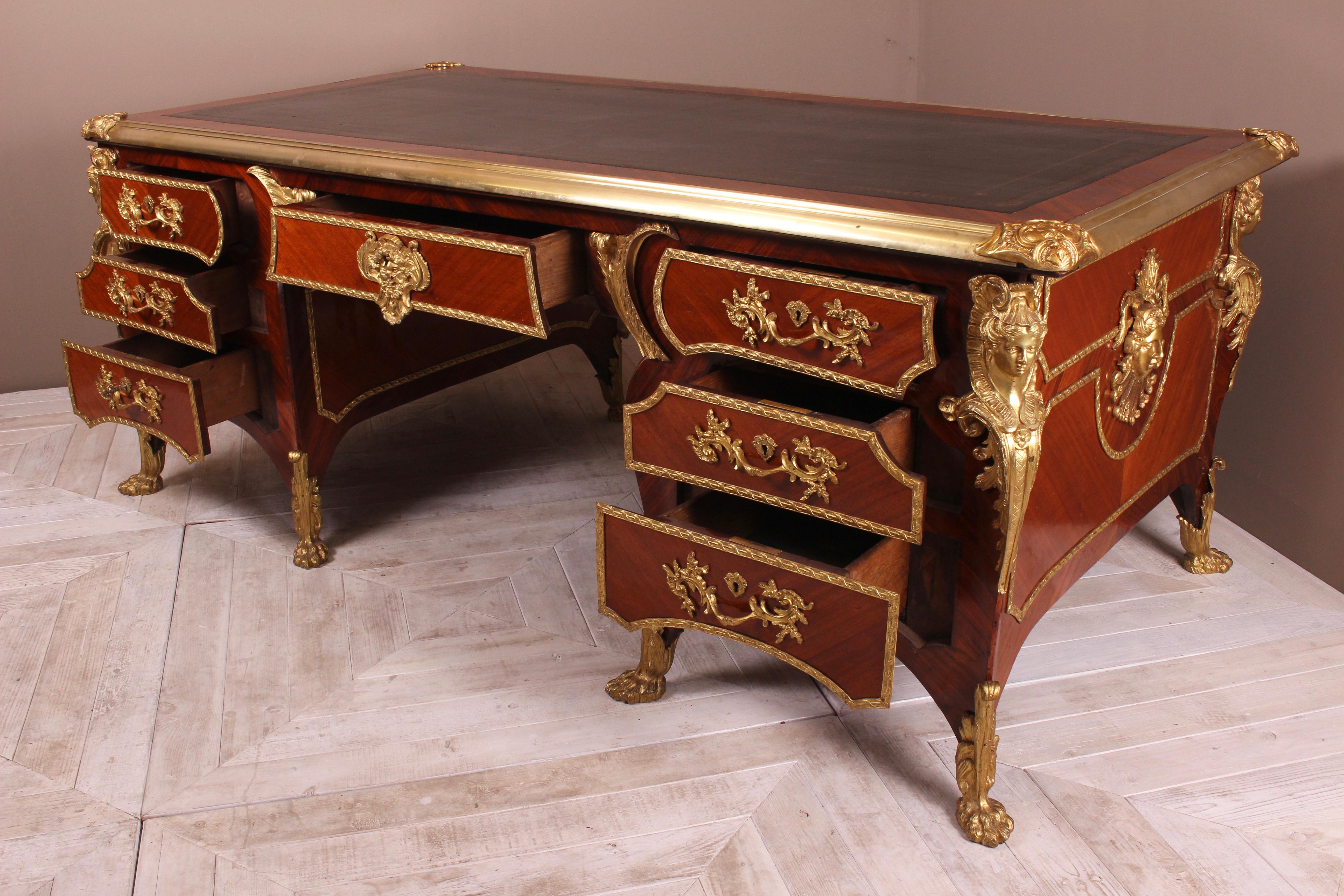 French Kingwood and Ormolu Bureau Plat Late 19th Century by Au Gros Chene, Paris For Sale 2