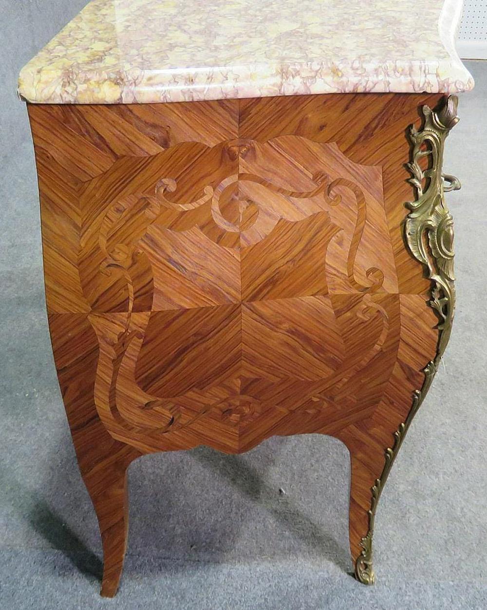 French Kingwood Louis XV Marble Top Commode with Bronze Ormolu For Sale 6