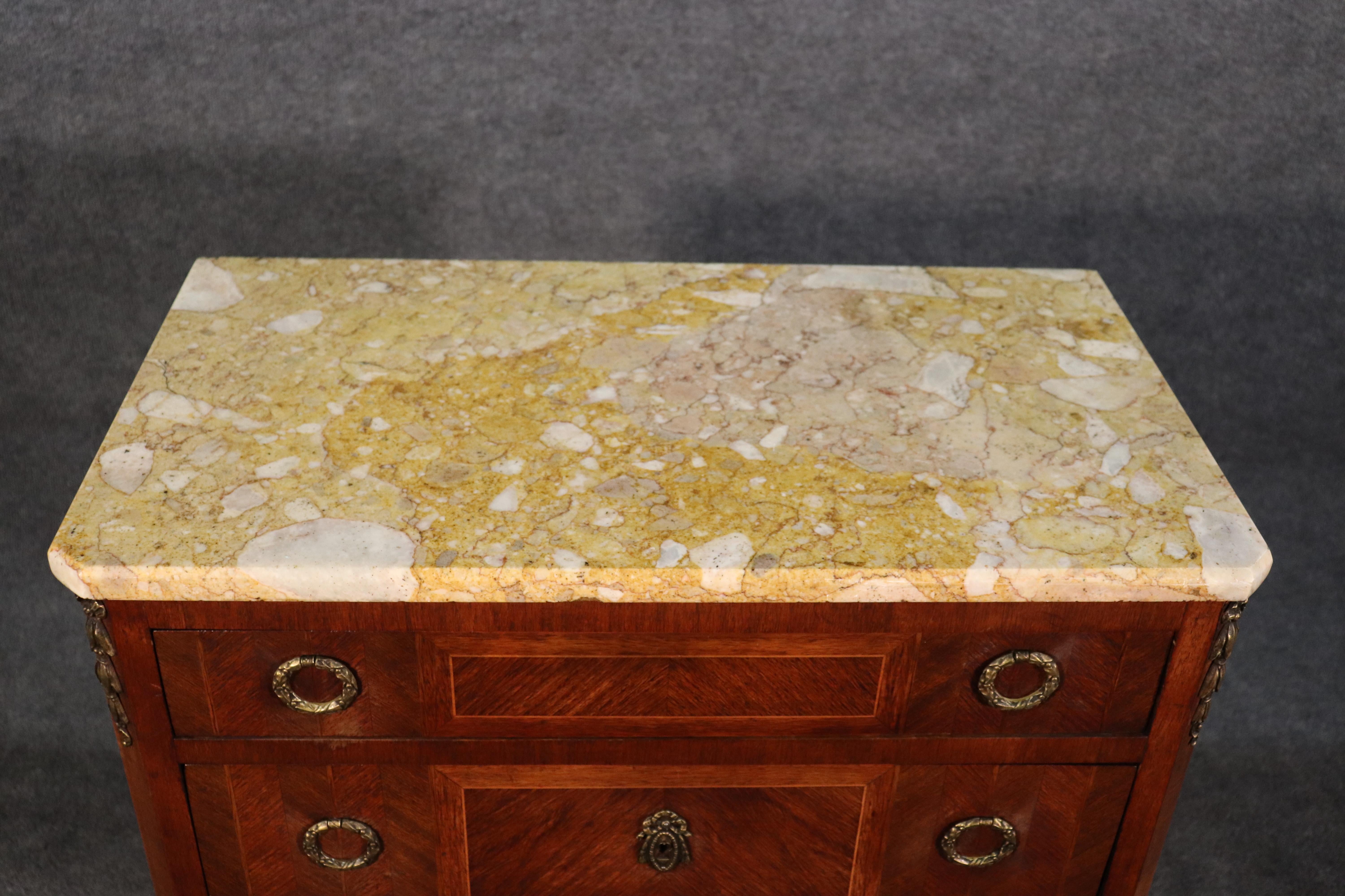 French Kingwood Louis XV Marble-Top Nightstand Commode Side Table, circa 1920 3
