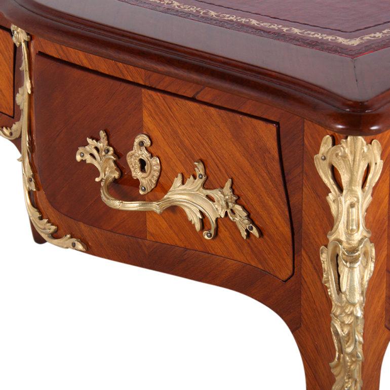 Veneer French Kingwood Louis XV-Style Bureau Plat Desk