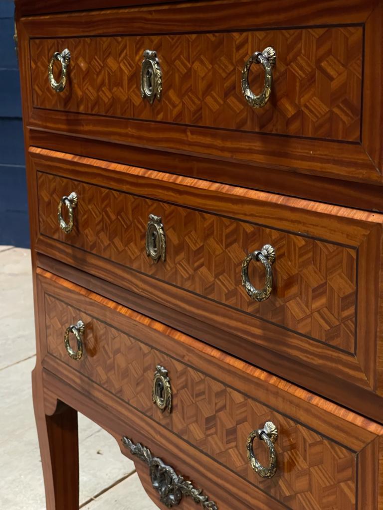 French Kingwood Parquetry Commode Chest of Drawers For Sale 12