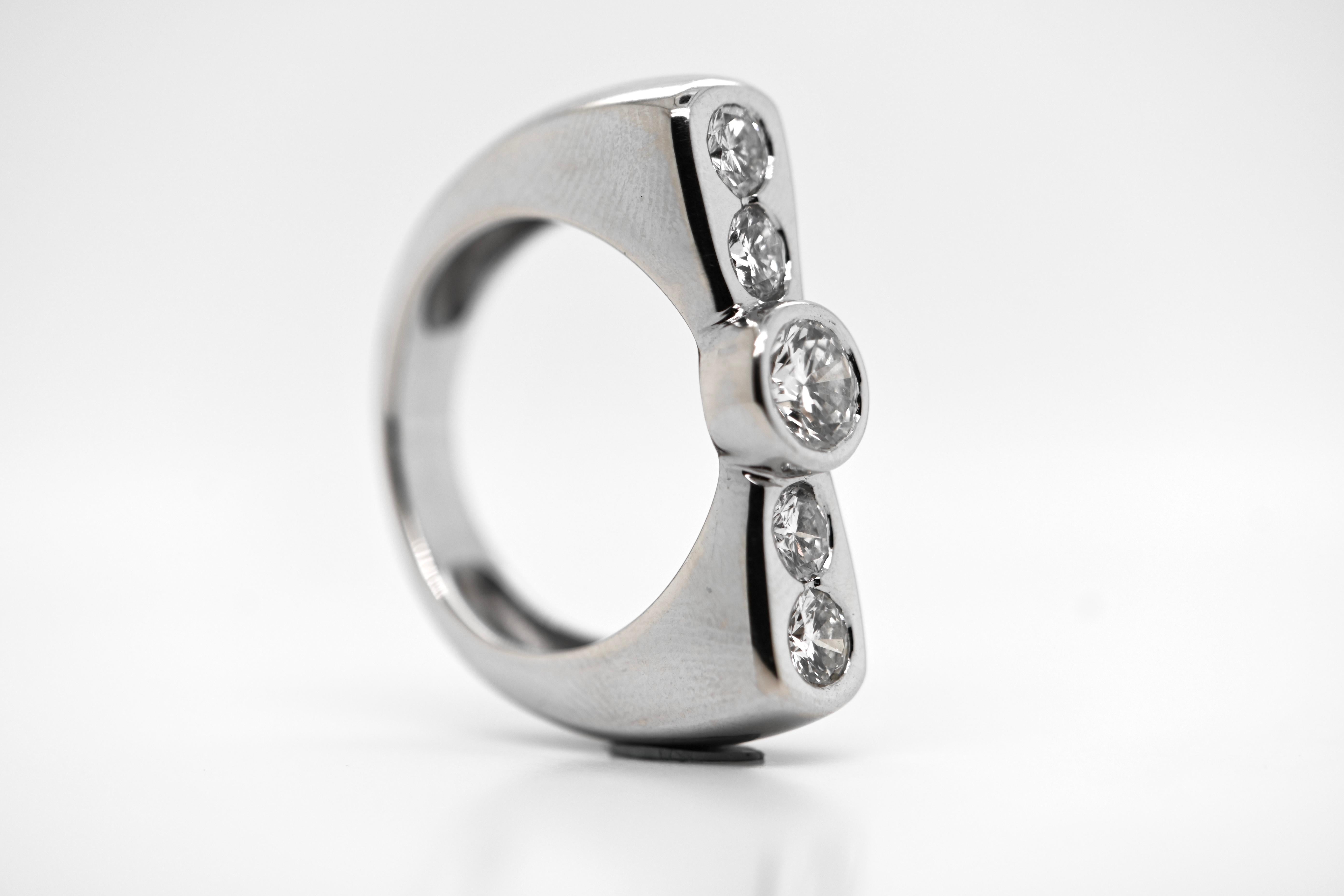 Women's or Men's French Knot Ring  5 Diamonds 1.8 Karat White Gold 18 Karat For Sale