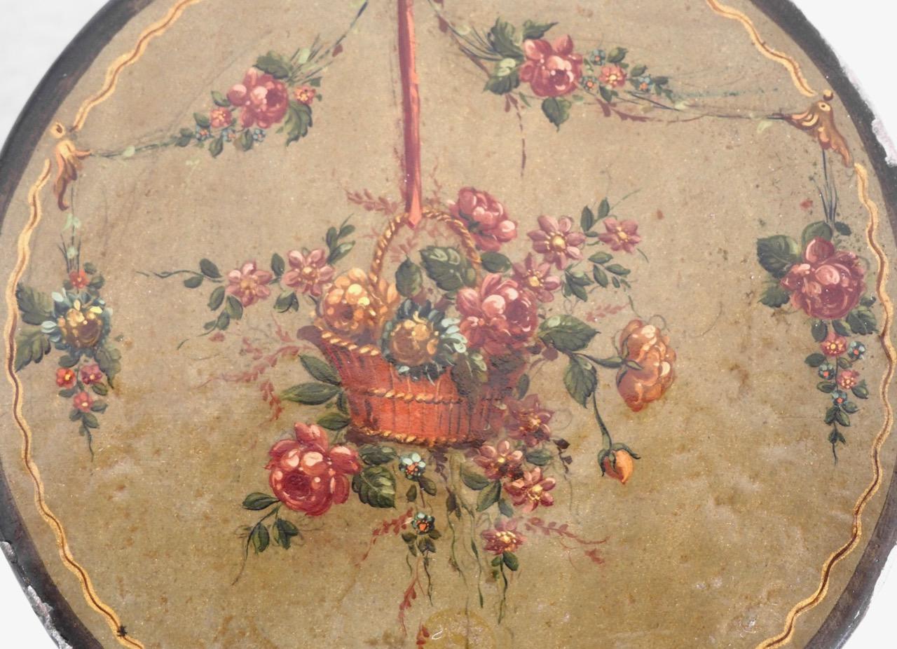 French Lacquer Box, circa 1780 For Sale 1