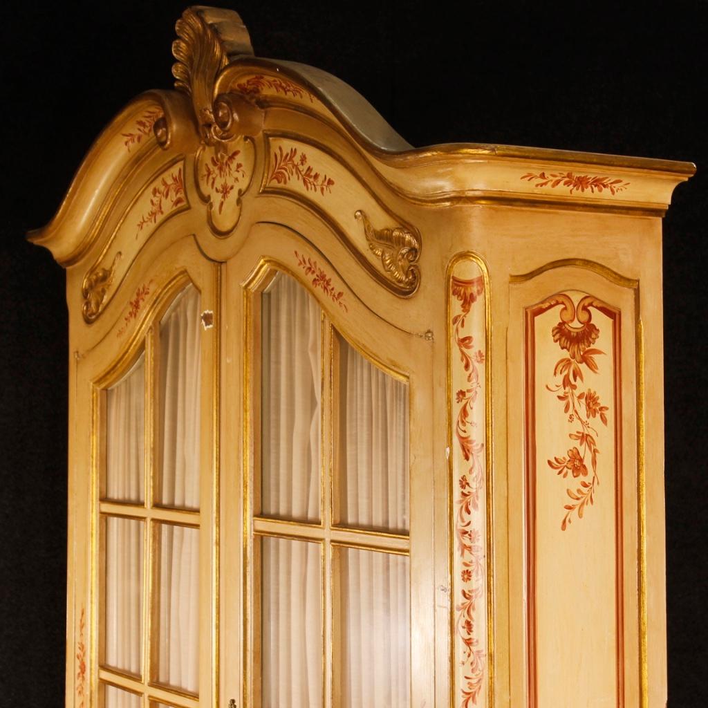 Wood French Lacquered, Painted and Gilded Showcase, 20th Century For Sale