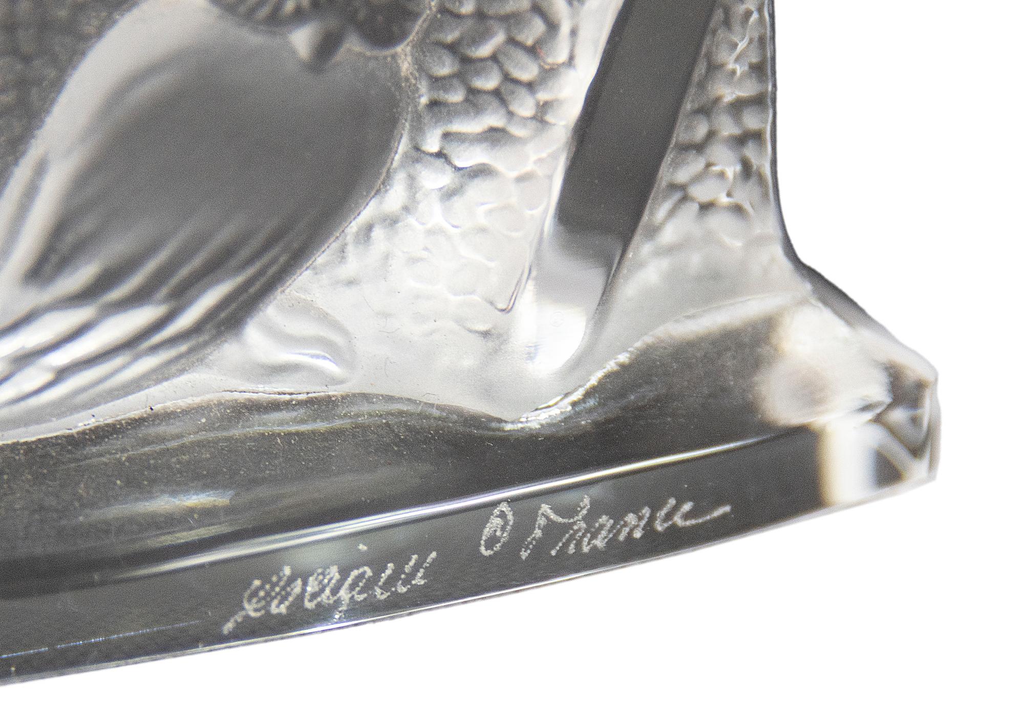 Französische Lalique Kristall Eule Tischuhr  im Angebot 1
