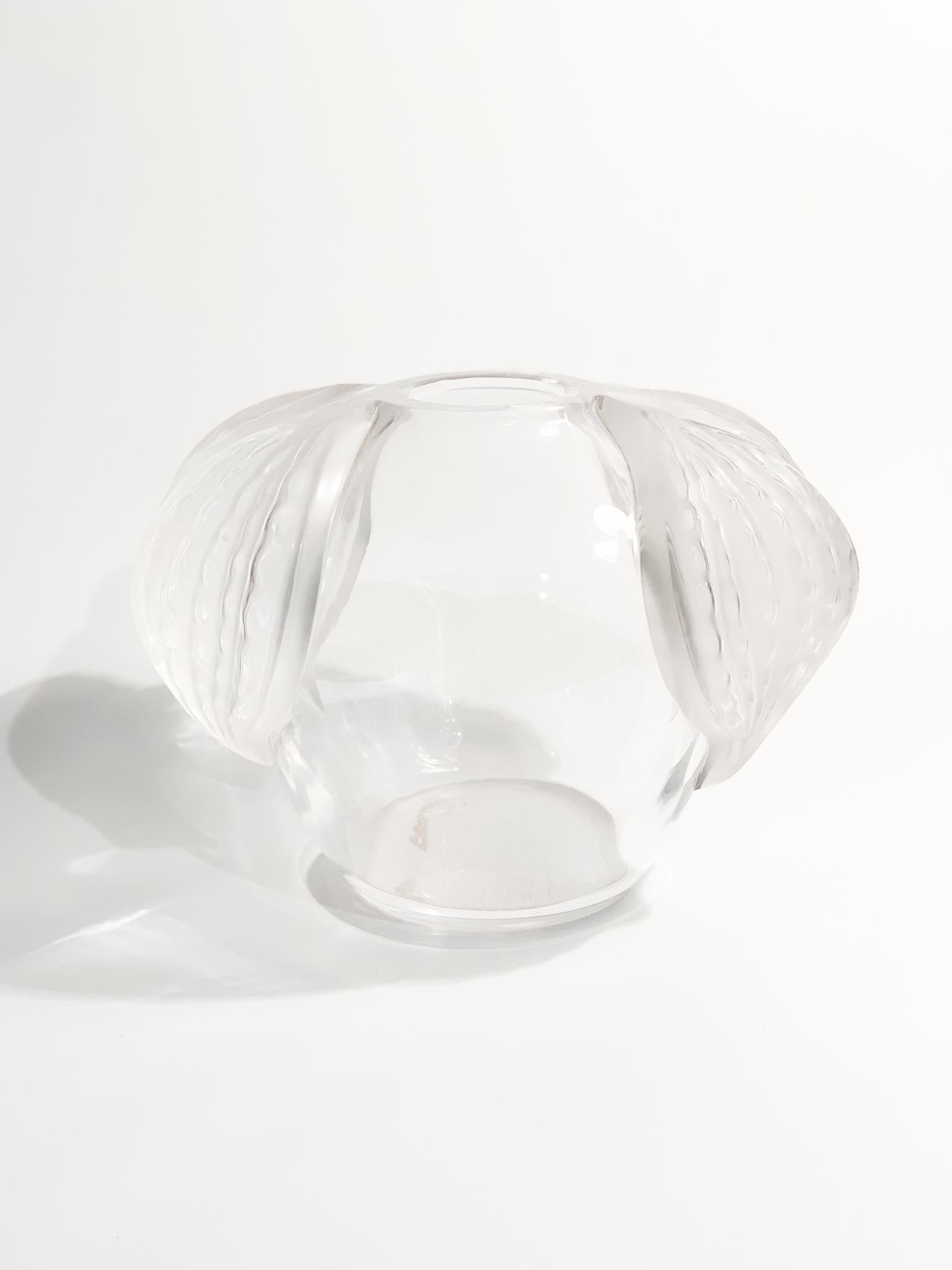 Rare Lalique Crystal Vase, San Diego Model, made in the 1940s

 Ø cm 22  Ø cm 16 h cm 16

I Lalique crystals  born from the idea of René Lalique, a French jeweler and glassmaker. 

During his career he collaborated with various important brands,