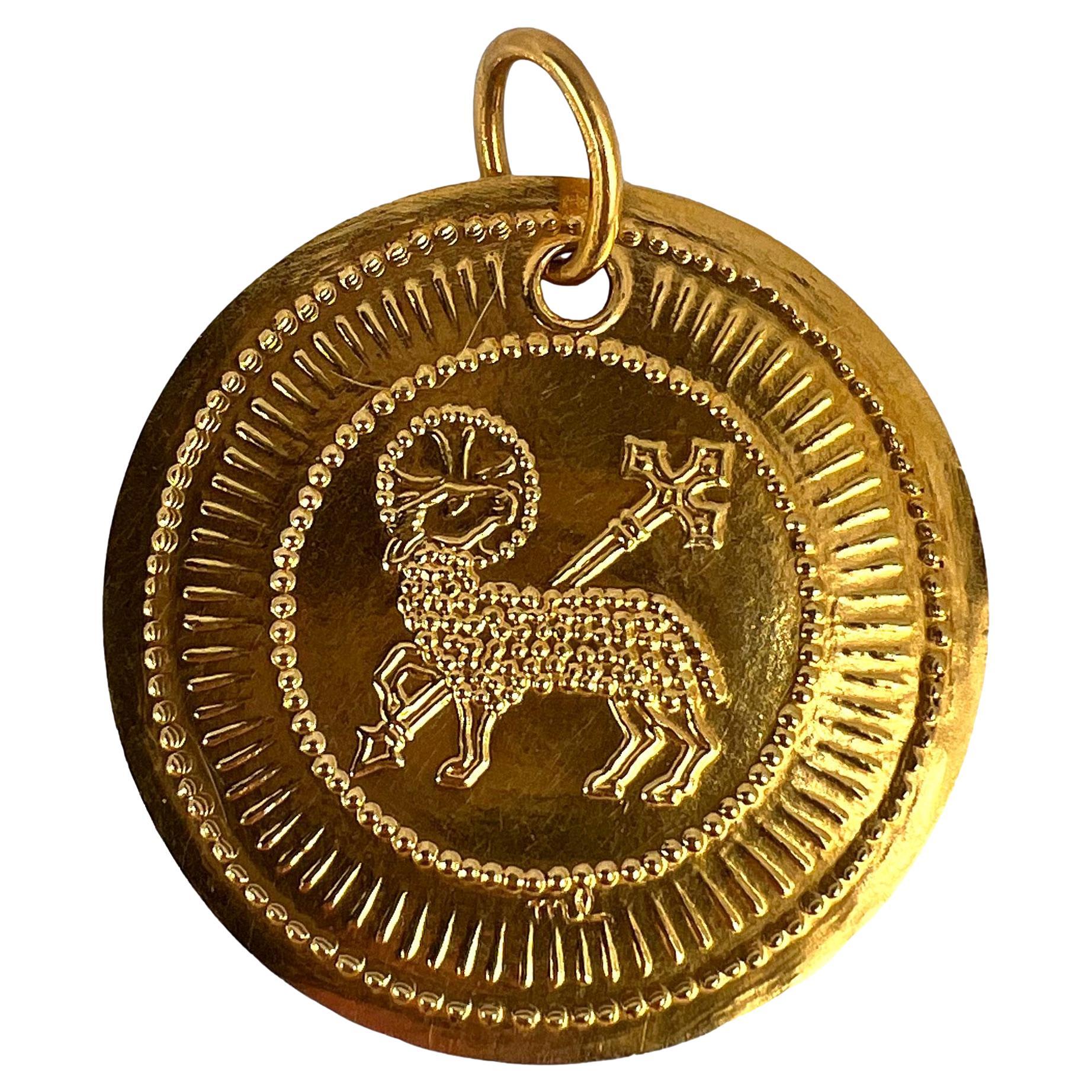 French Lamb of God 18K Yellow Gold Religious Medal Pendant For Sale