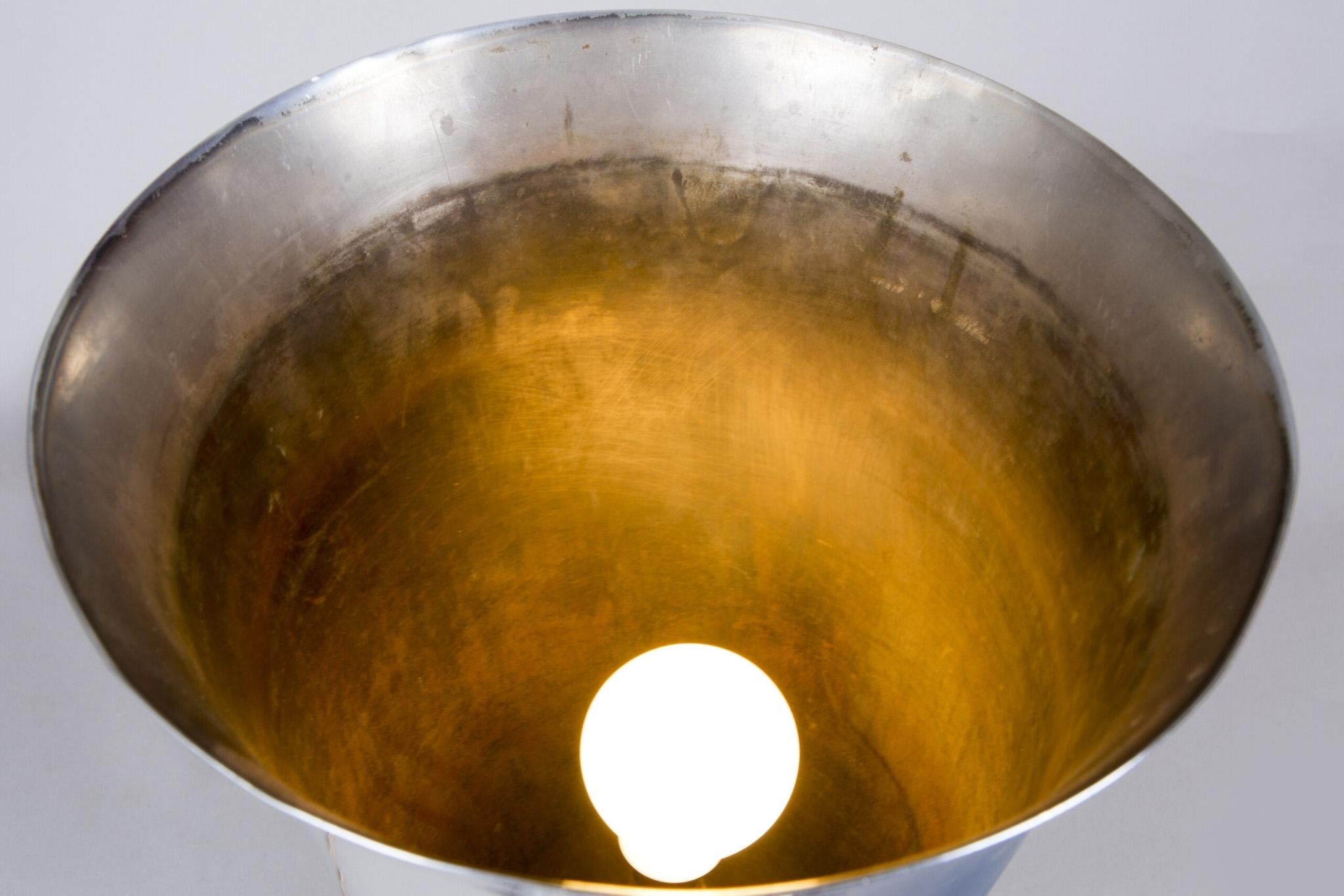 Français Lampe française, début du 20e siècle, état d'origine, période 1920-1929 en vente