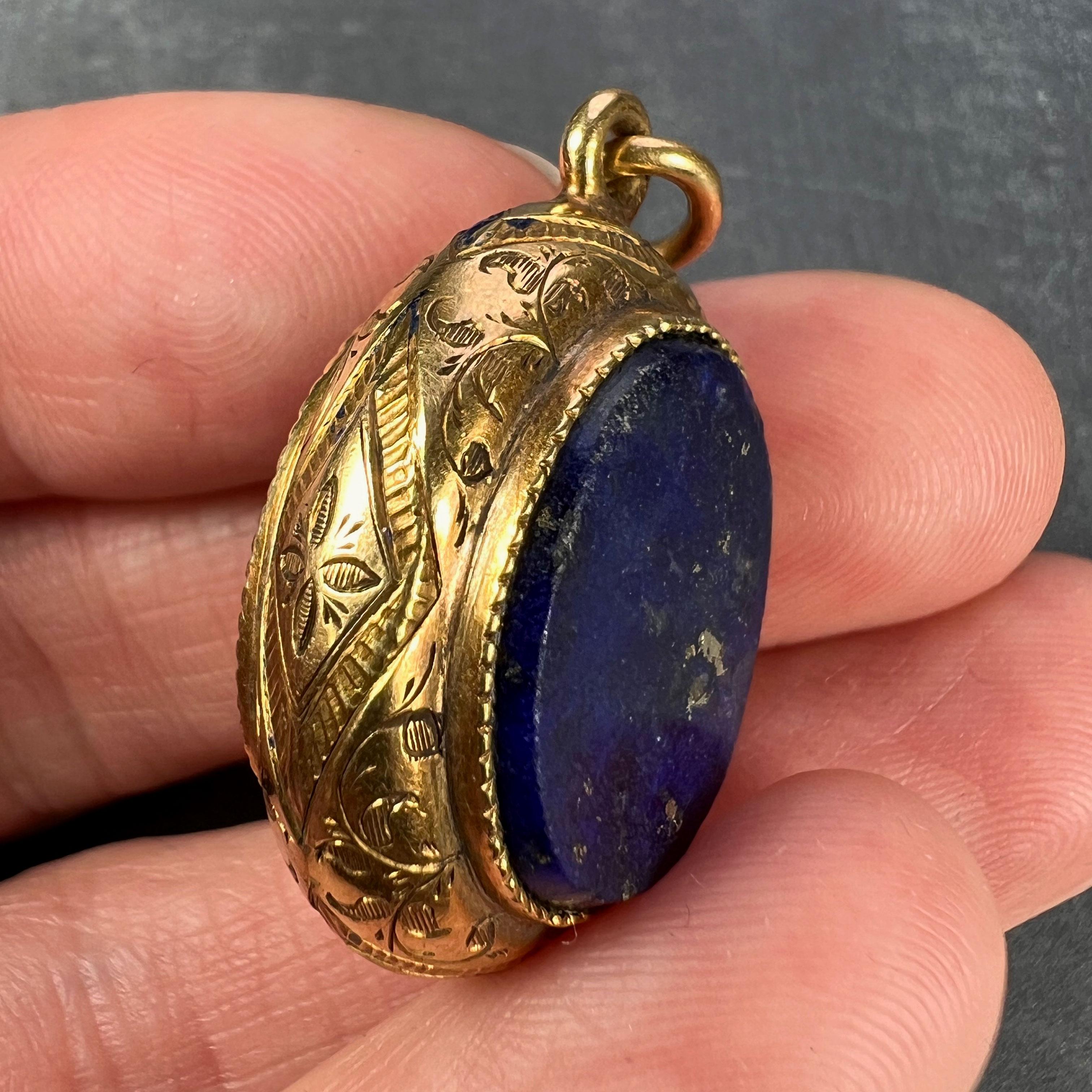 French Lapis Lazuli 18K Yellow Gold Charm Pendant  In Fair Condition For Sale In London, GB