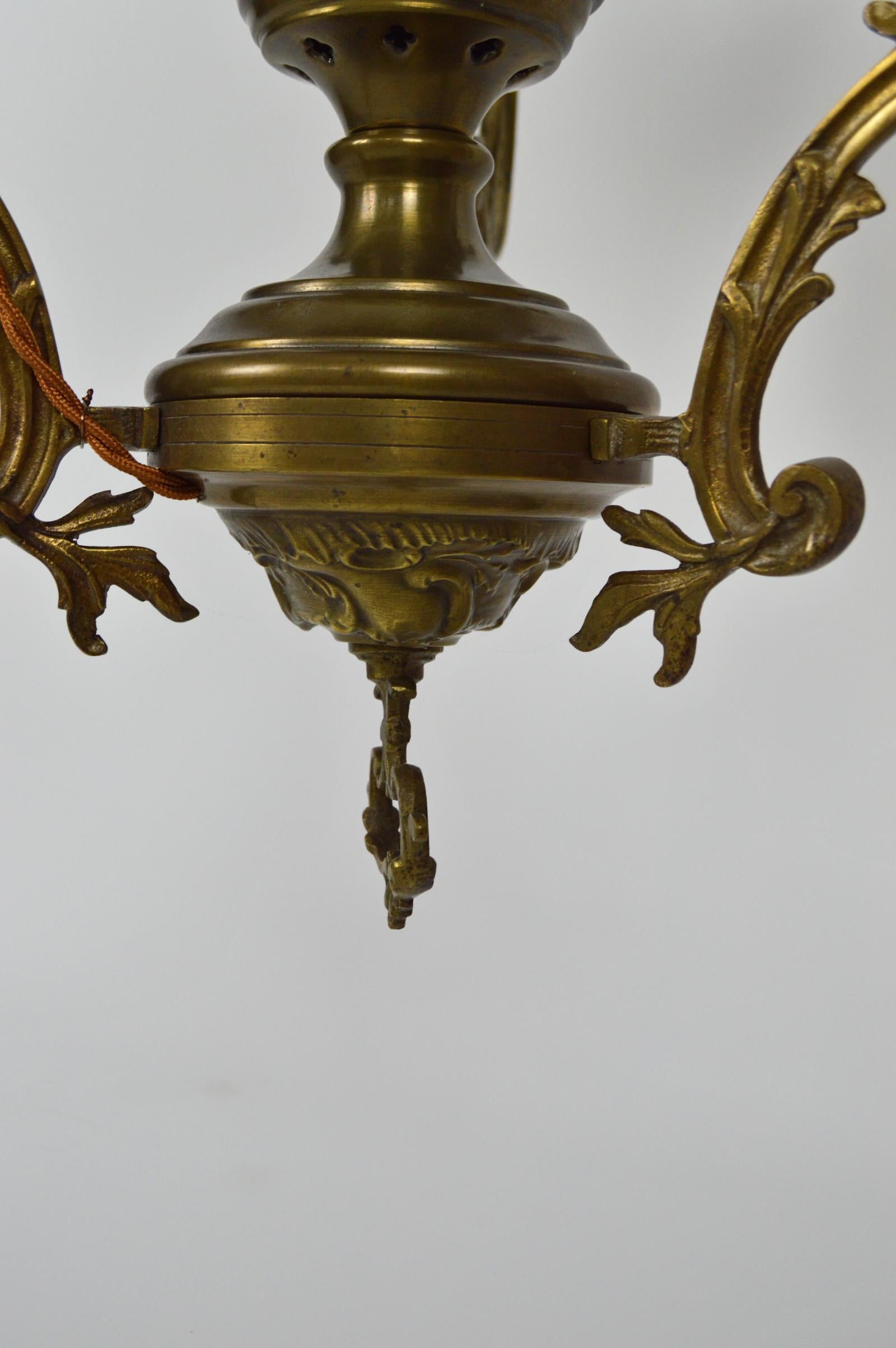 French Large Antique Chandelier in Bronze and Brass, 19th Century In Good Condition For Sale In L'Etang, FR