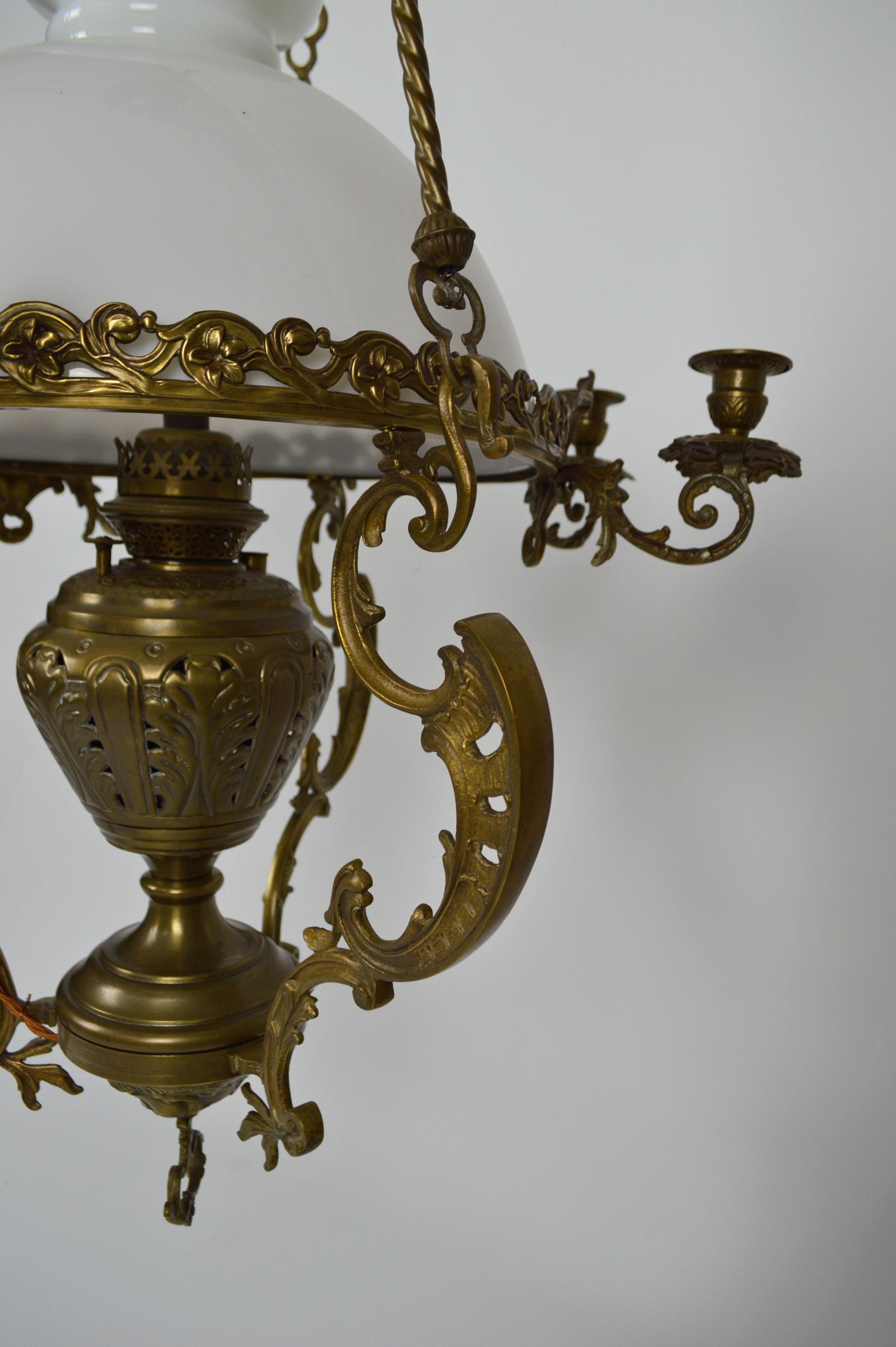 French Large Antique Chandelier in Bronze and Brass, 19th Century For Sale 2