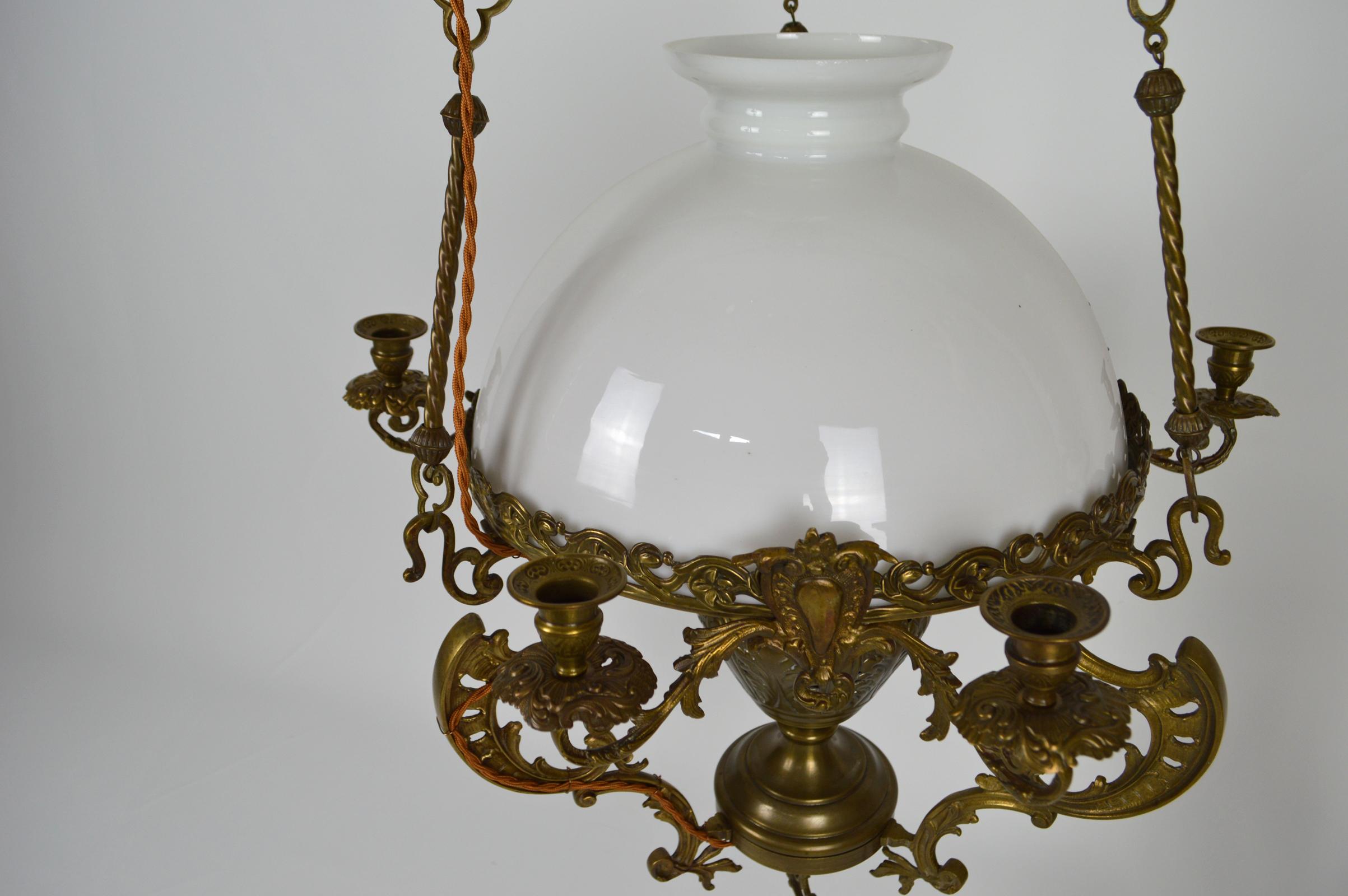 French Large Antique Chandelier in Bronze and Brass, 19th Century For Sale 4