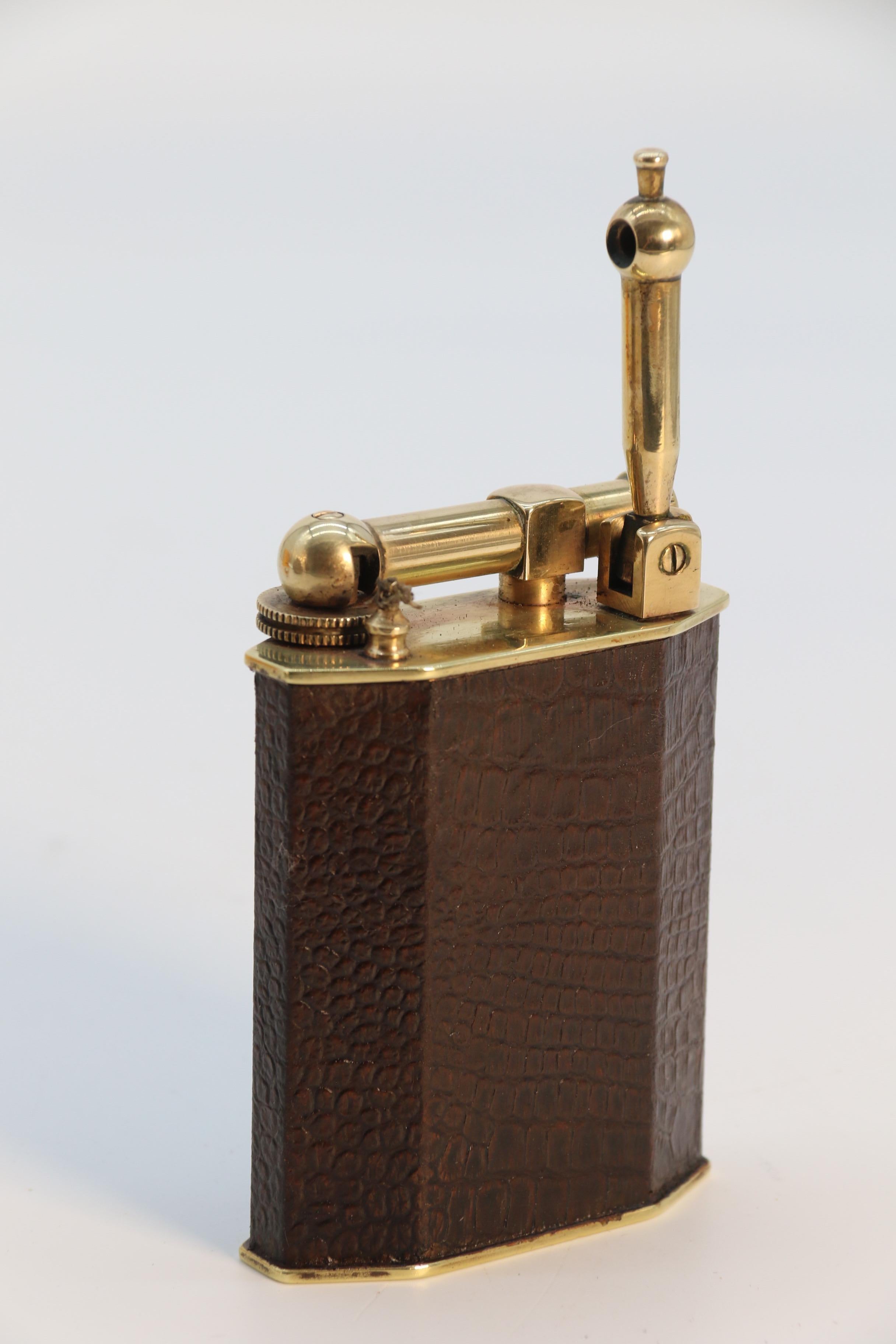 French large Art Deco brass and leather table lighter by Polaire of Paris c 1920 For Sale 6