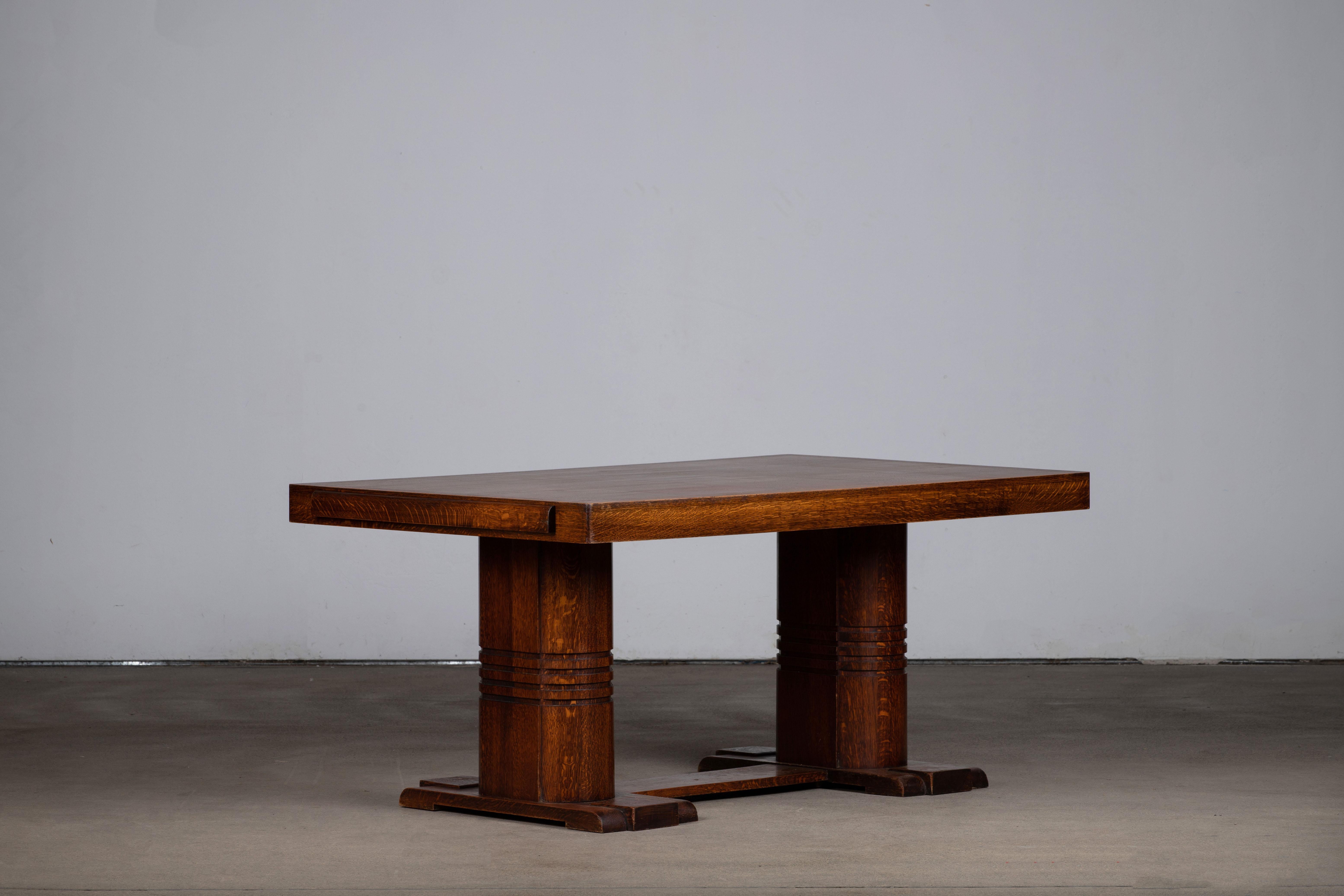 Grande table Art Déco française en chêne, Dudouyt, années 1940 en vente 2