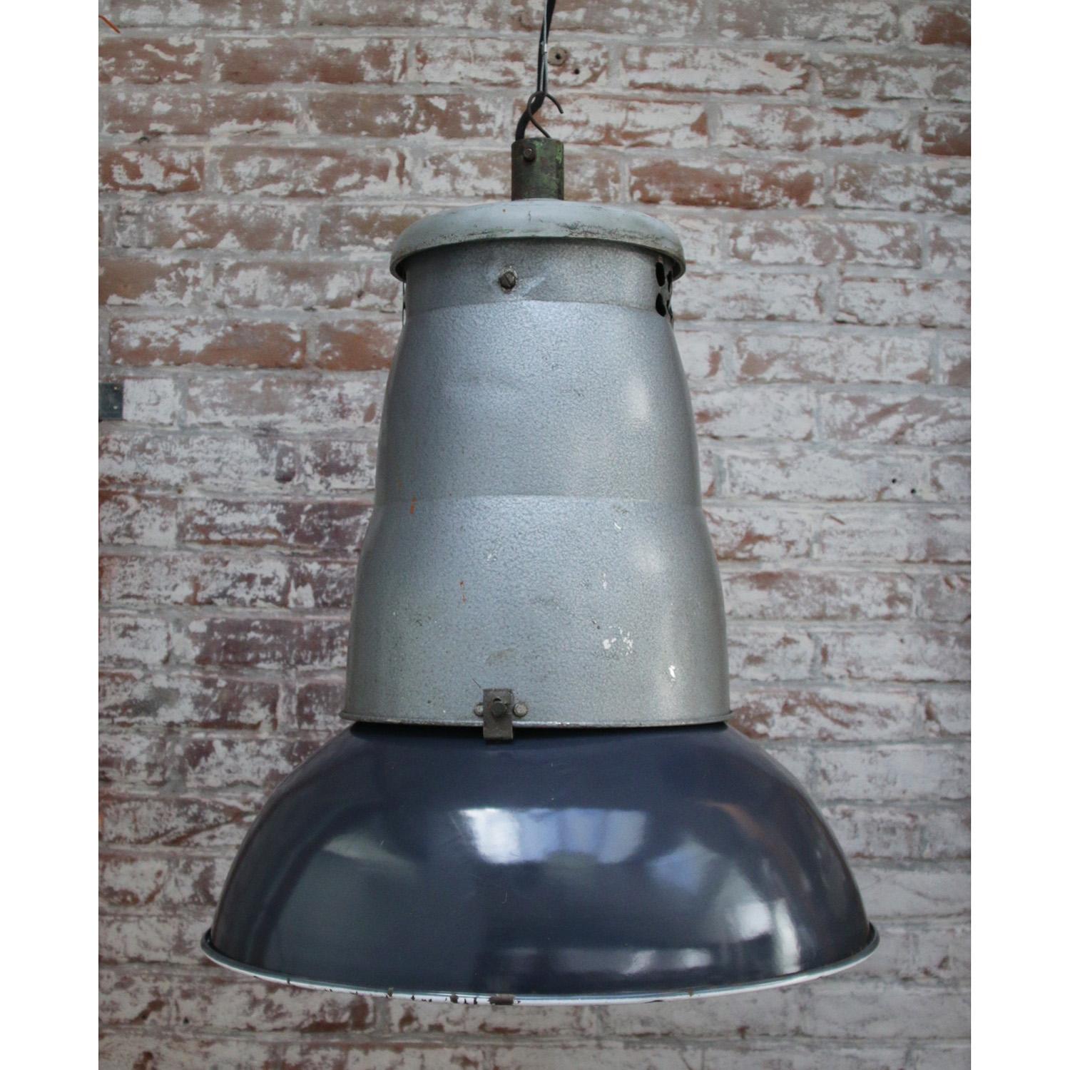 French Large Blue Enamel Vintage Industrial Pendant Lights In Good Condition For Sale In Amsterdam, NL