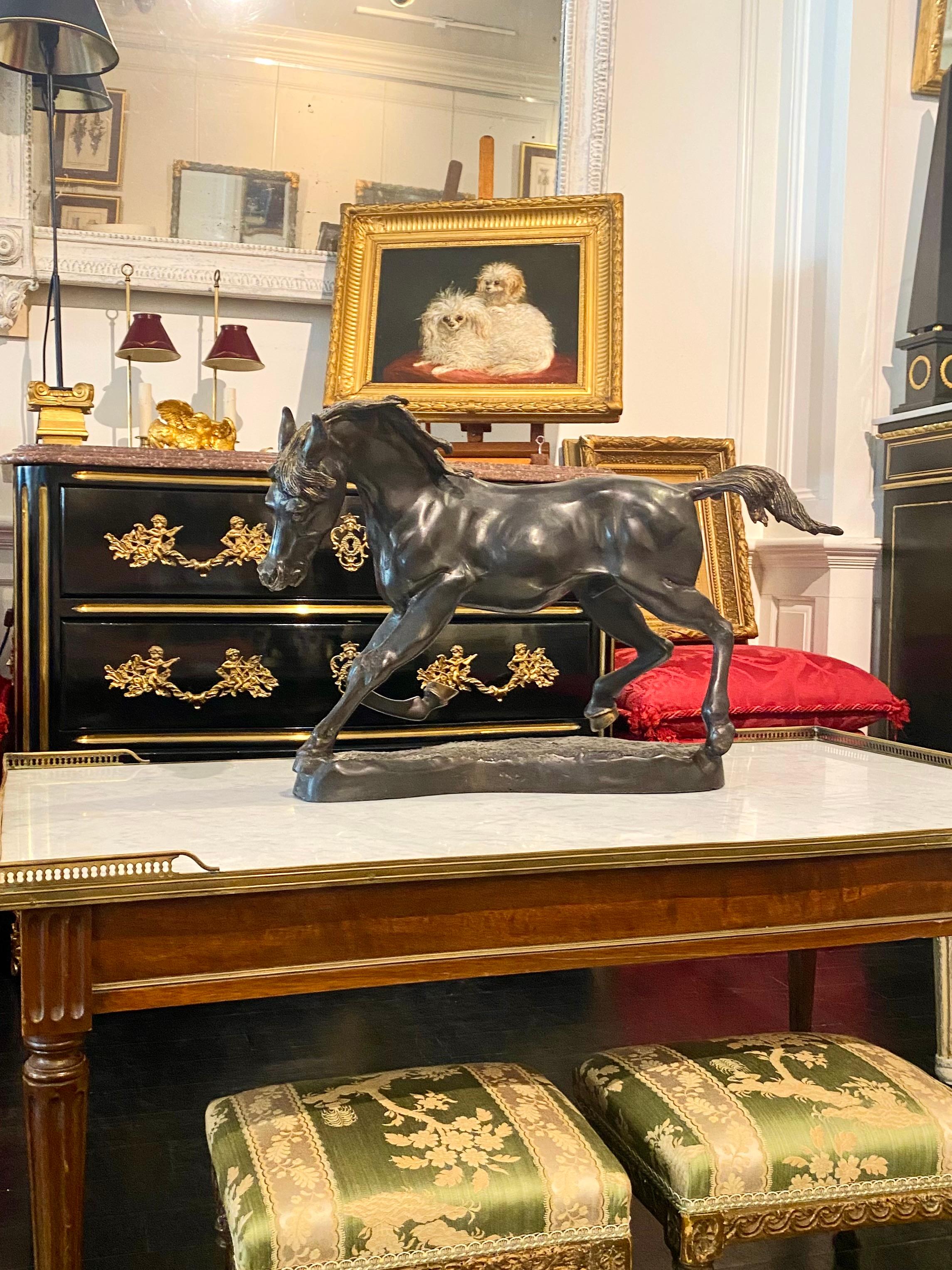 French Large Bronze Horse Sculpture on Bronze Base in vendita 6
