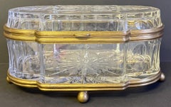 Große Schachtel oder Schatulle aus geätztem, geschliffenem Glas und Messing in Rautenform