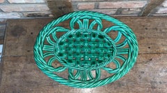Gran cuenco o cesto francés de mayólica verde Vallauris circa 1950