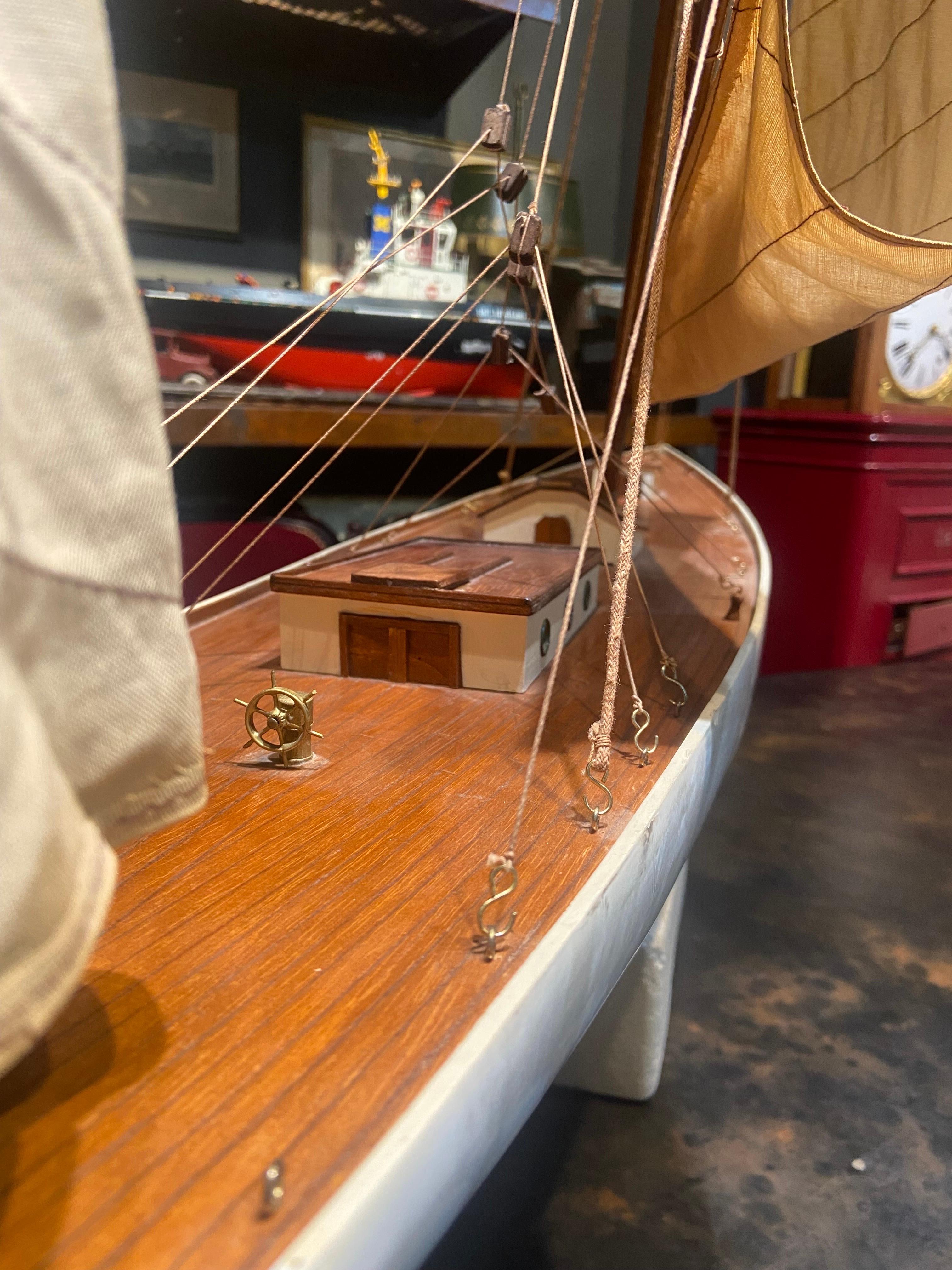 20th Century French Large Model of Eric Tabarly's Pen Duick Sailboat in Varnished Wood For Sale