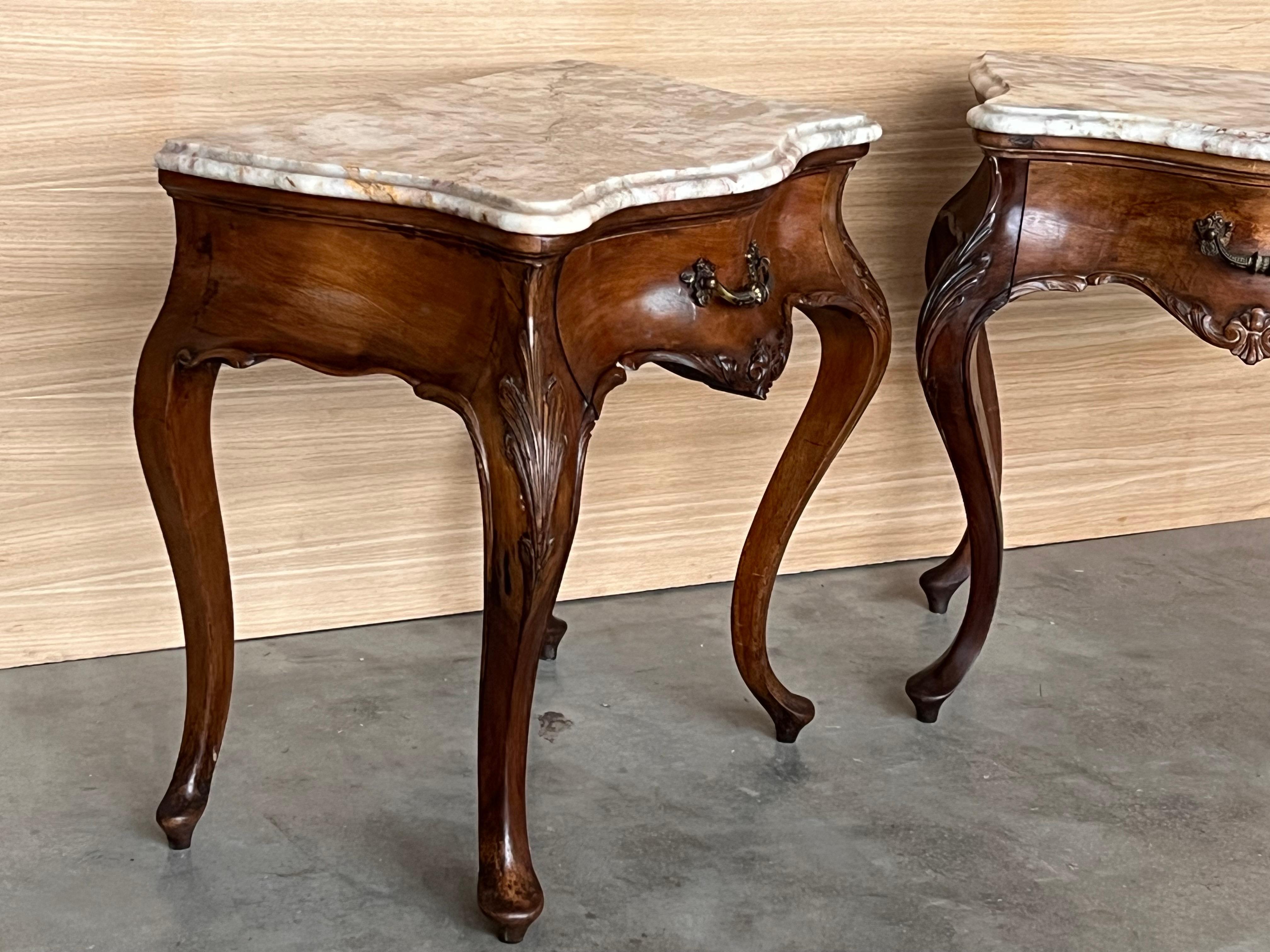 French Large Nightstands with Drawers and Cabriole Legs, 1900s, Set of 2 For Sale 1