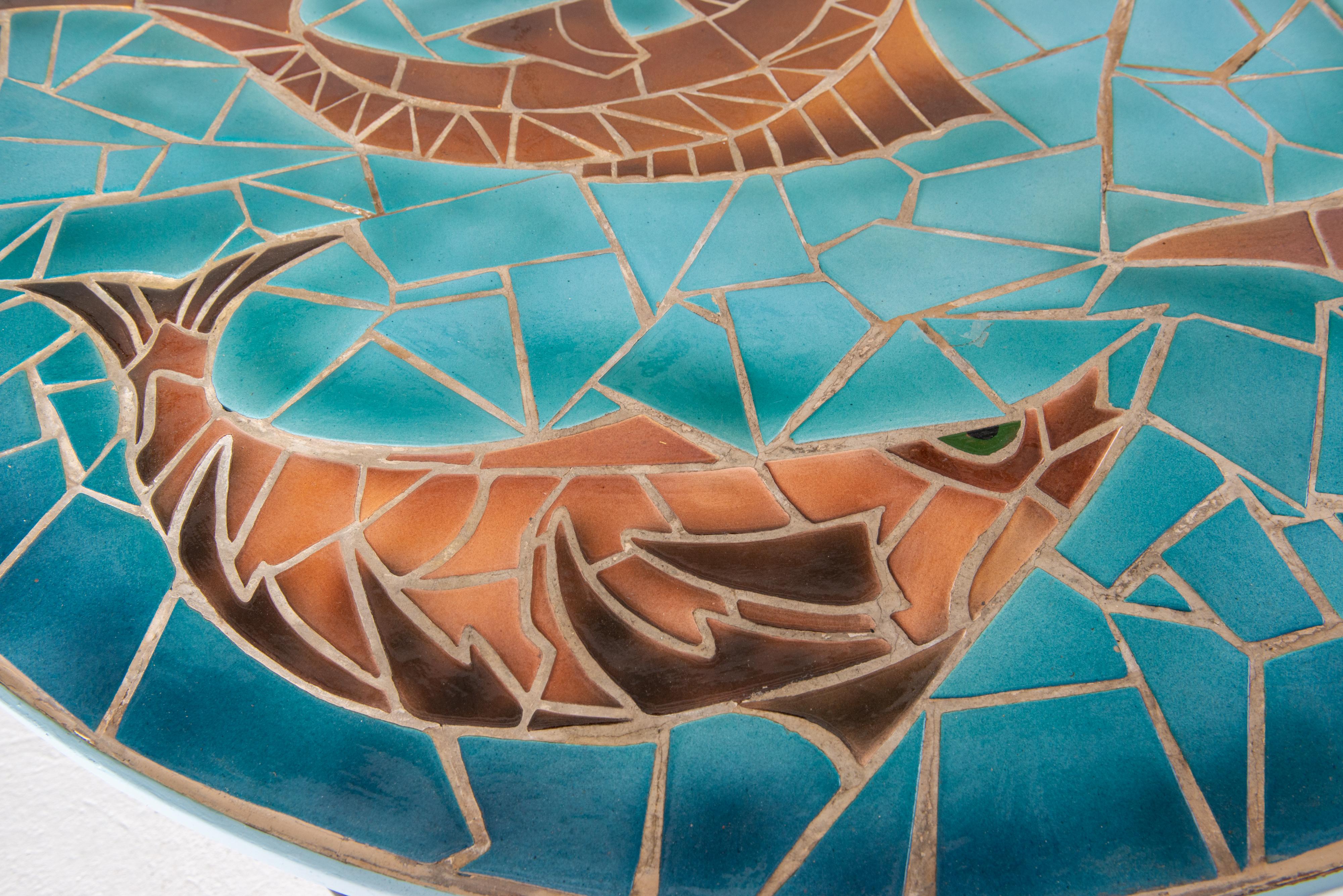 Mesa francesa de azulejos de pescado a gran escala, Vallauris en venta 2