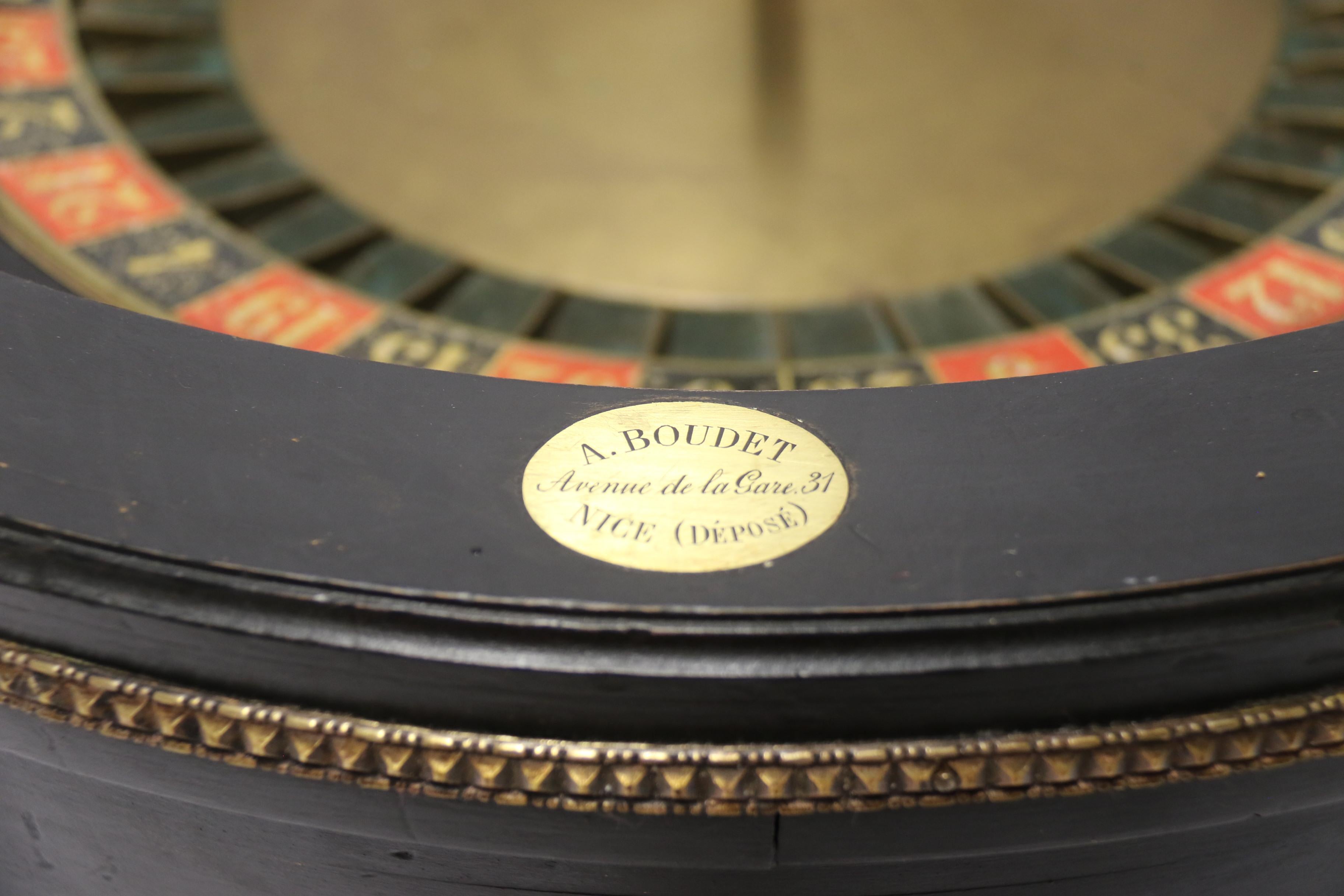 French Large Scale Roulette Wheel with Carrying Handles Raised on Clawed Feet For Sale 4