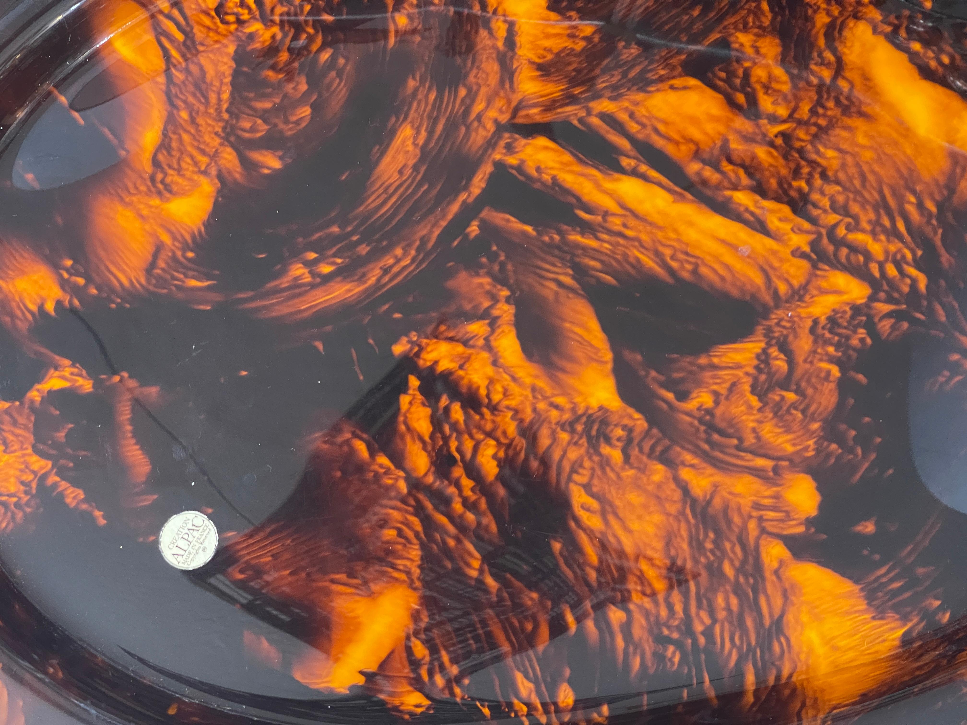 French Large Tortoiseshell Lucite & Brass Rim Octagon Serving Tray en venta 2