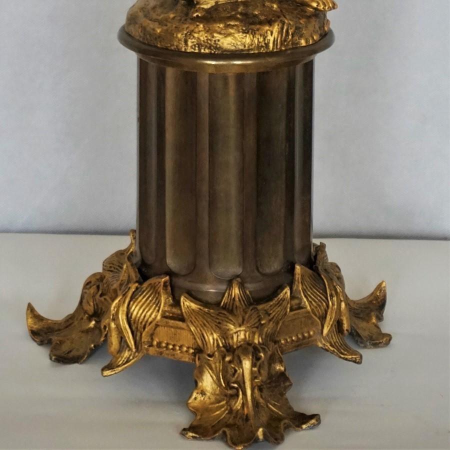 Grande lampe à huile de bibliothèque victorienne française en verre soufflé et bronze doré, électrifiée en vente 8