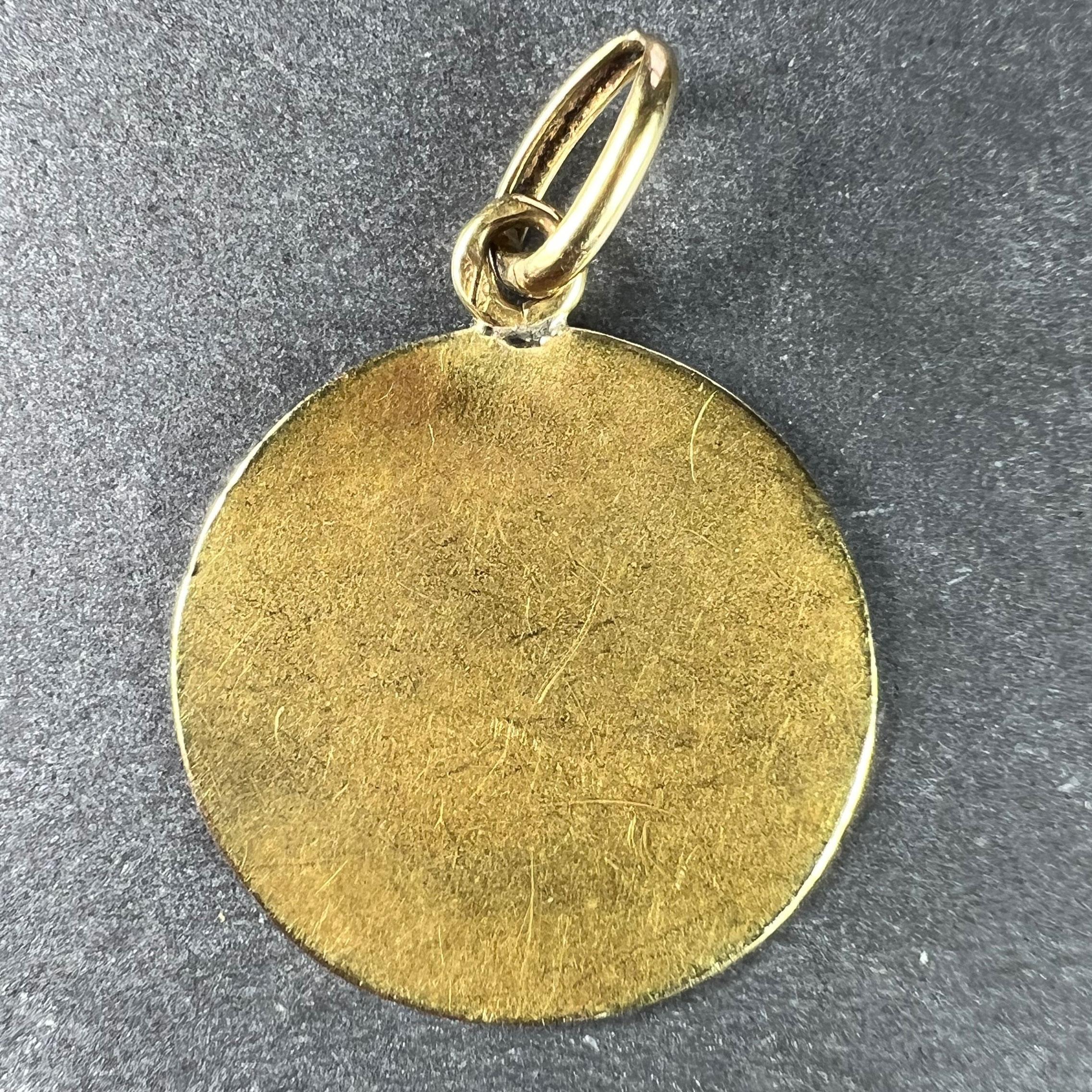 French Lasserre Jesus Christ Communion 18K Yellow Gold Medal Charm Pendant In Good Condition For Sale In London, GB