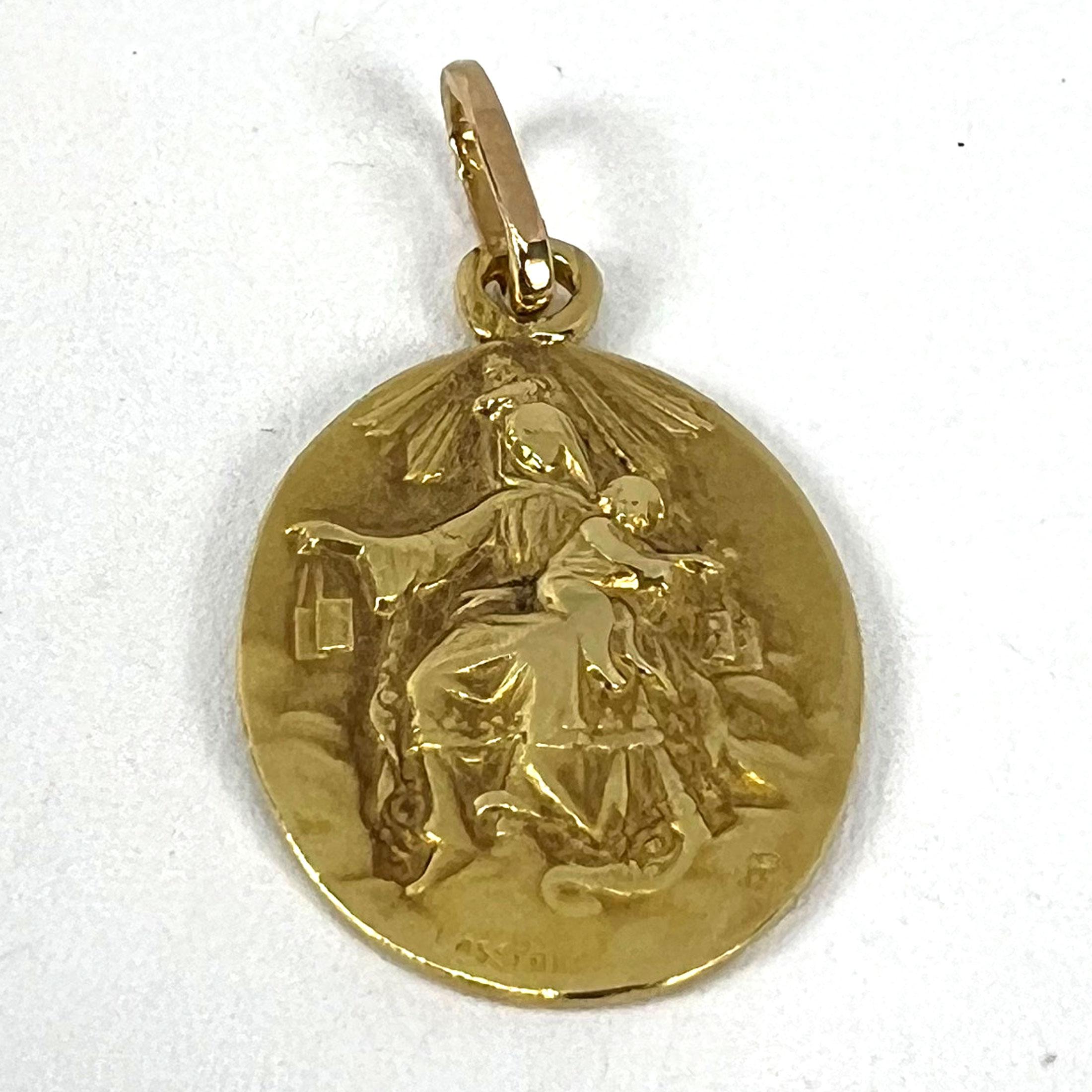 French Lasserre St Scapulaire Madonna Sacred Heart 18K Yellow Gold Medal Pendant in vendita 9