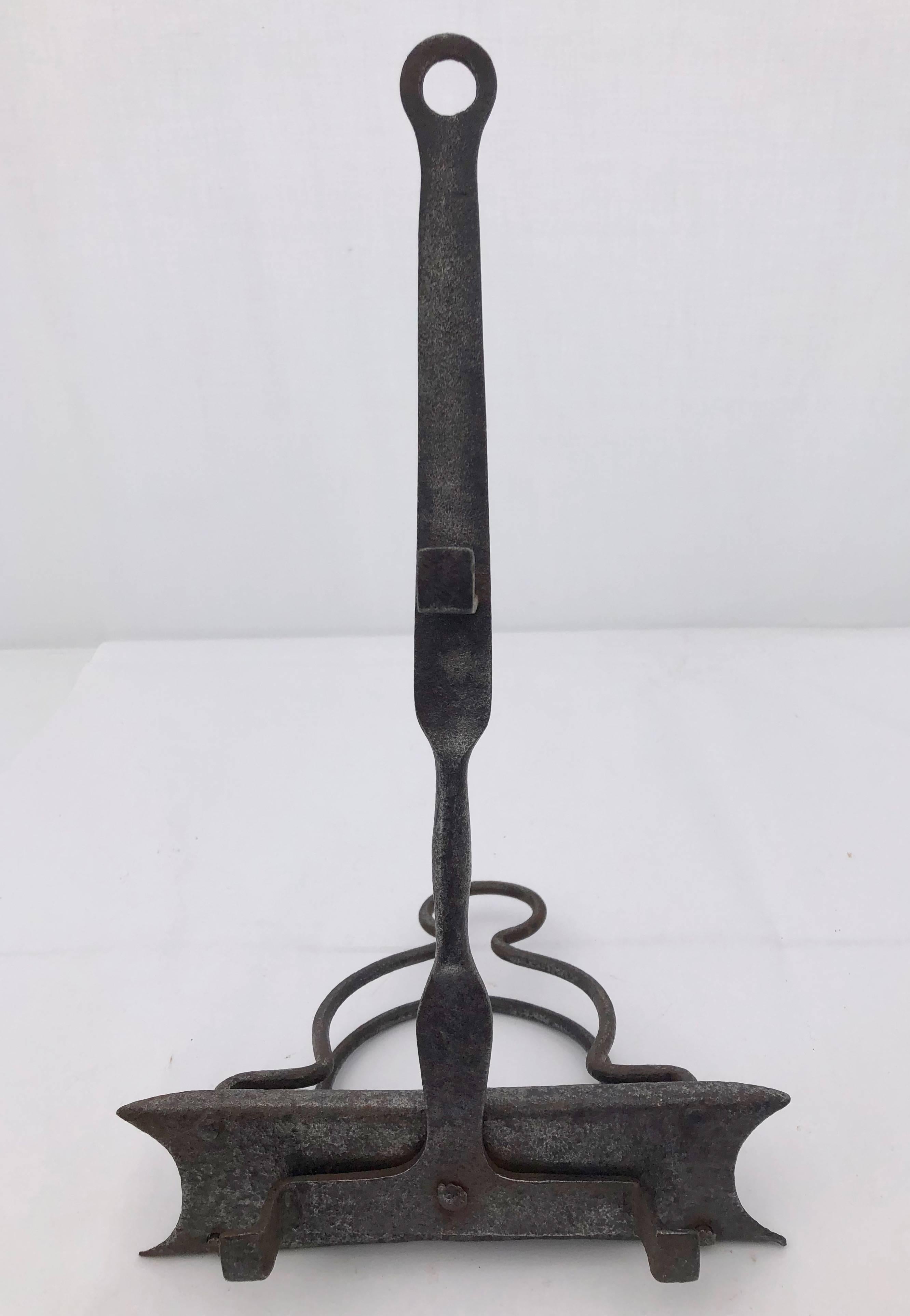 French Late 1800s Wrought Iron Fireplace Articulated Bread Toaster For Sale 1