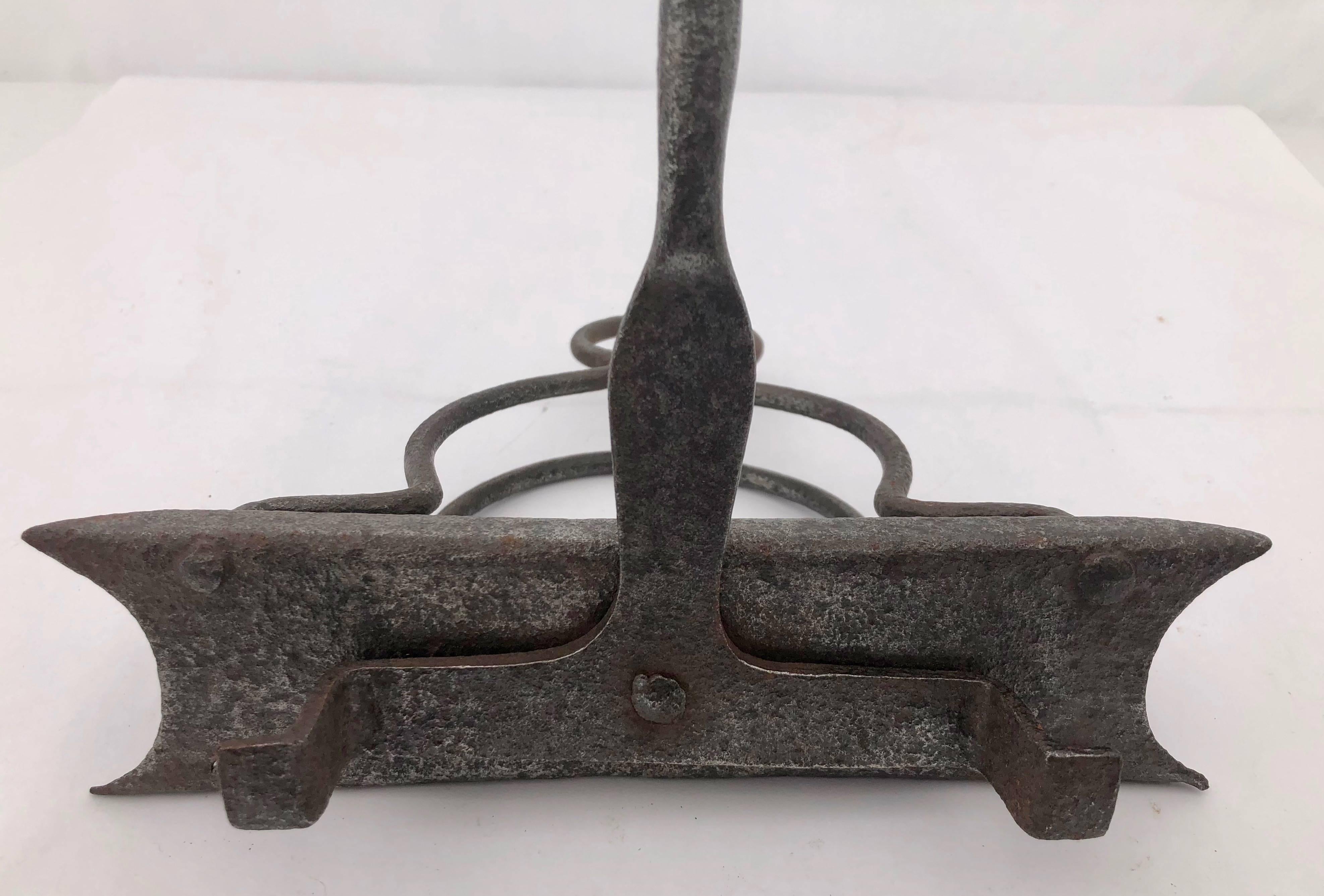 French Late 1800s Wrought Iron Fireplace Articulated Bread Toaster For Sale 2