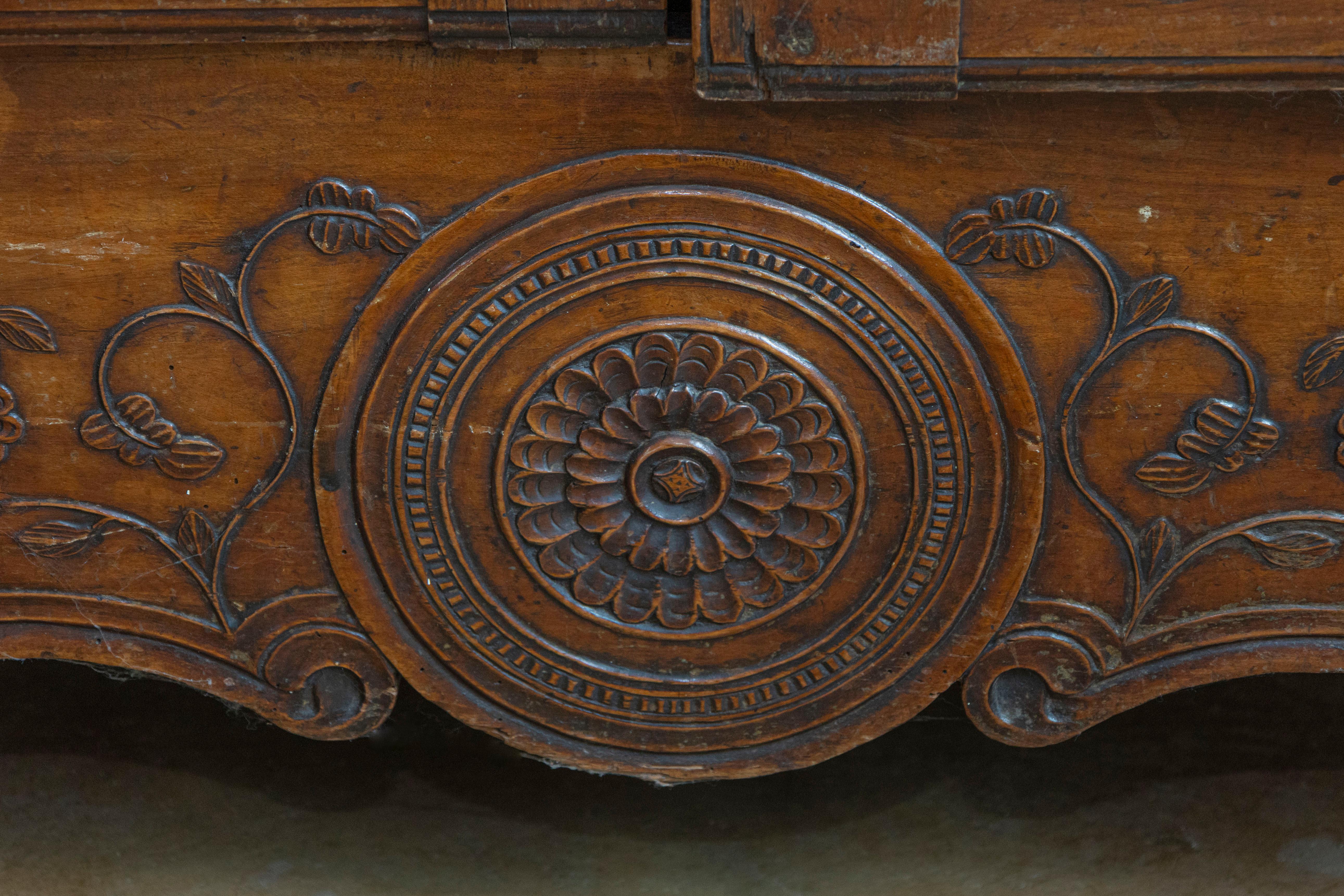 French Late 18th Century Cherry Armoire from Rennes with Hand Carved Décor 6