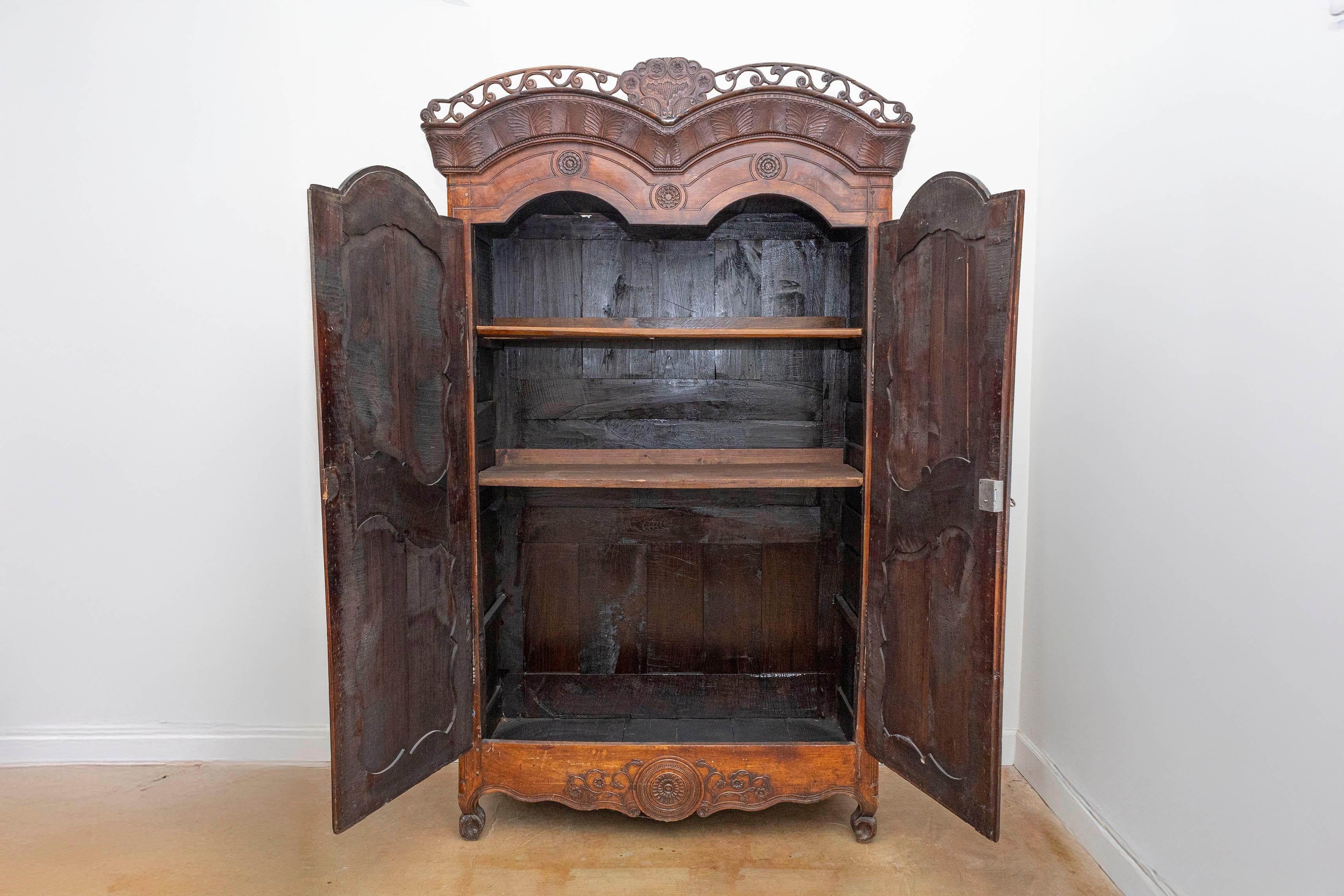 Hand-Carved French Late 18th Century Cherry Armoire from Rennes with Hand Carved Décor