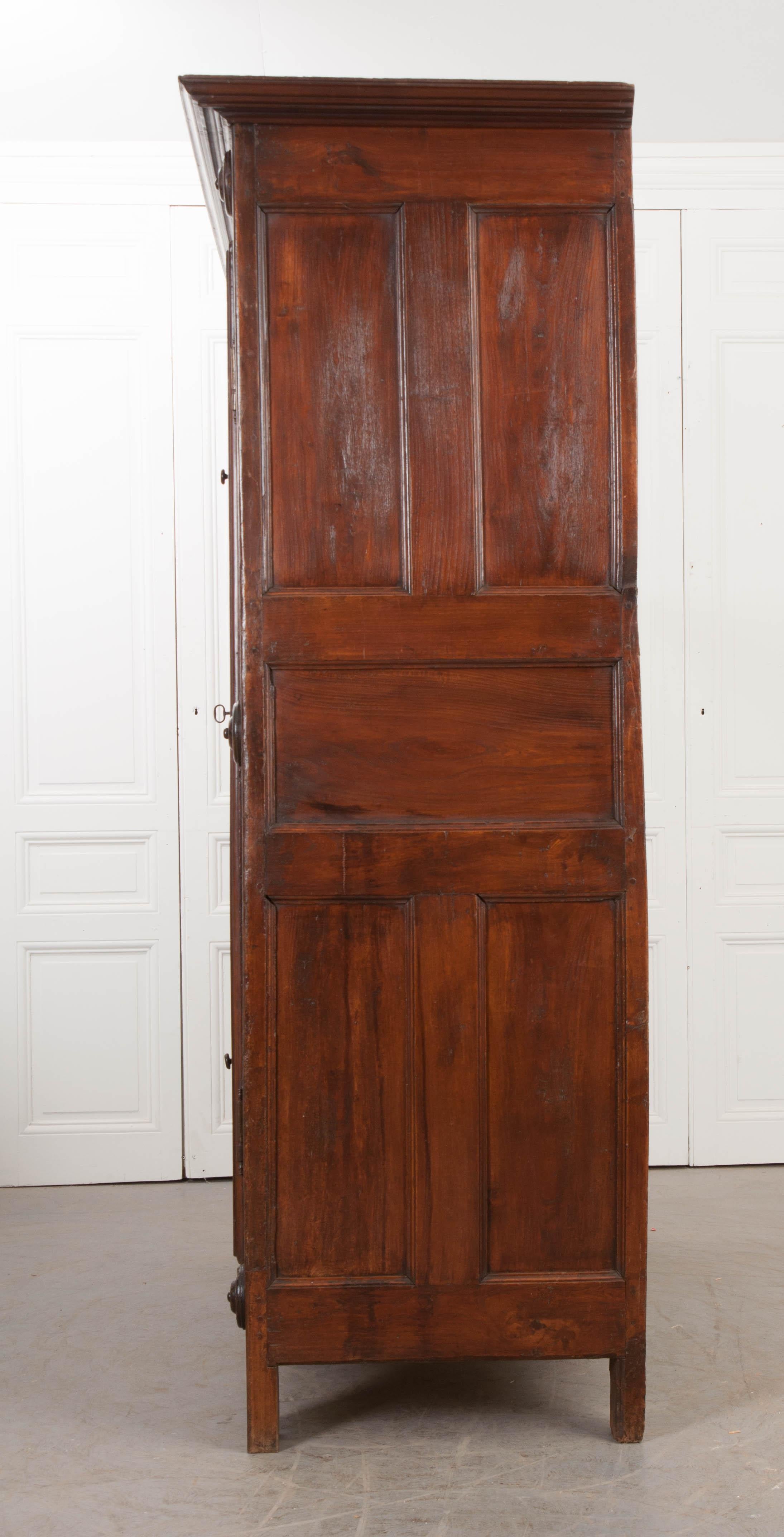French Late 18th Century Louis XIII-Style Oak Armoire In Good Condition In Baton Rouge, LA
