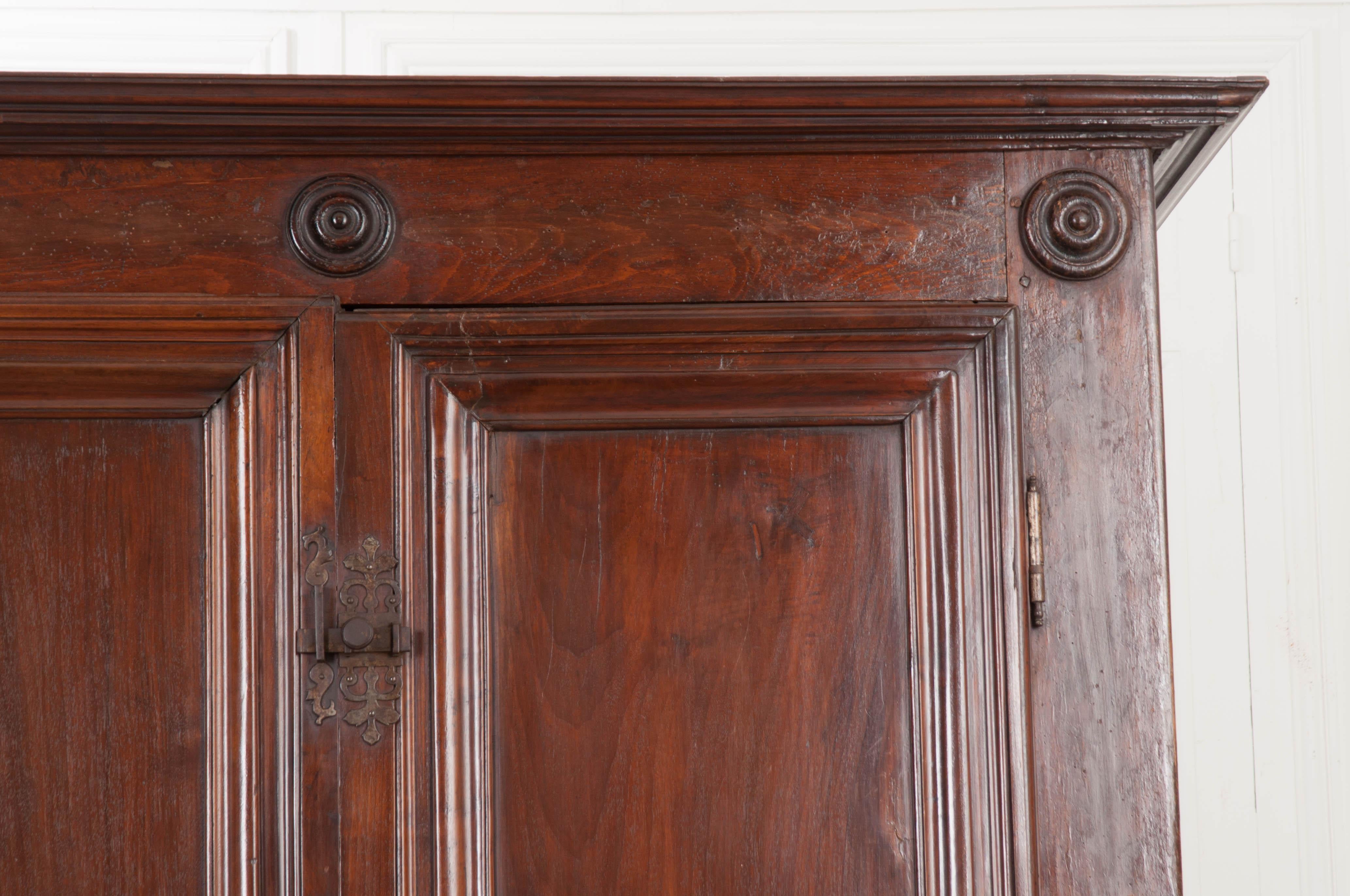 French Late 18th Century Louis XIII-Style Oak Armoire 4