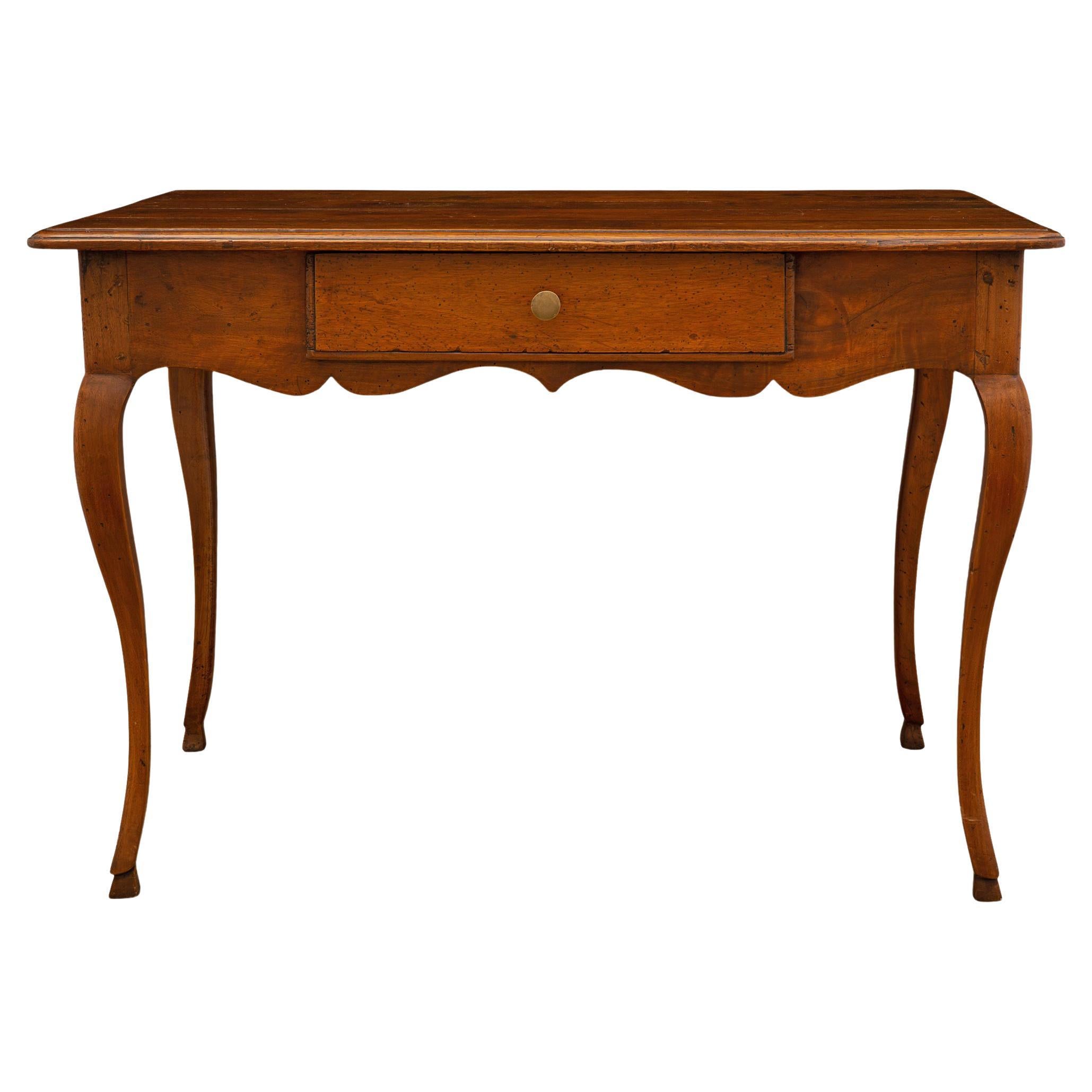 Table de bureau/table d'appoint en chêne d'époque Louis XV de la fin du XVIIIe siècle français en vente