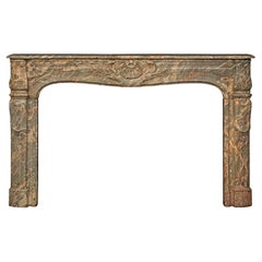 Cheminée en marbre Sarrancolin de la fin du XVIIIe siècle d'époque Louis XV