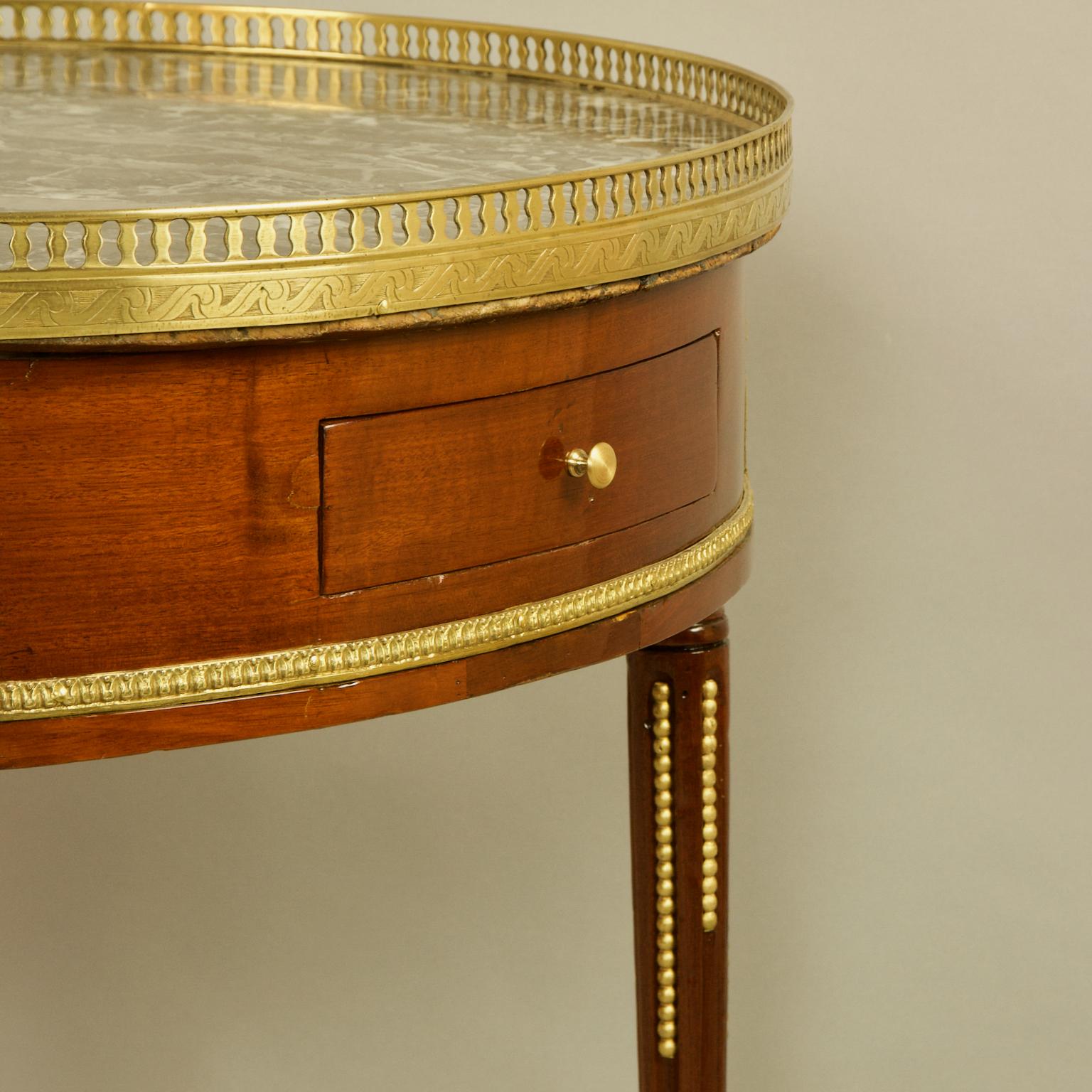 French Late 18th Century Louis XVI Mahogany and Gilt Bronze Bouillotte Table 8