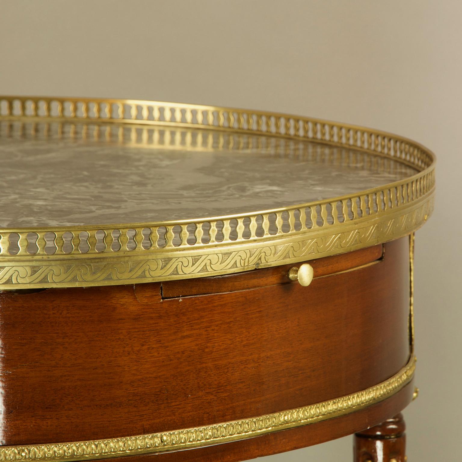 French Late 18th Century Louis XVI Mahogany and Gilt Bronze Bouillotte Table 5