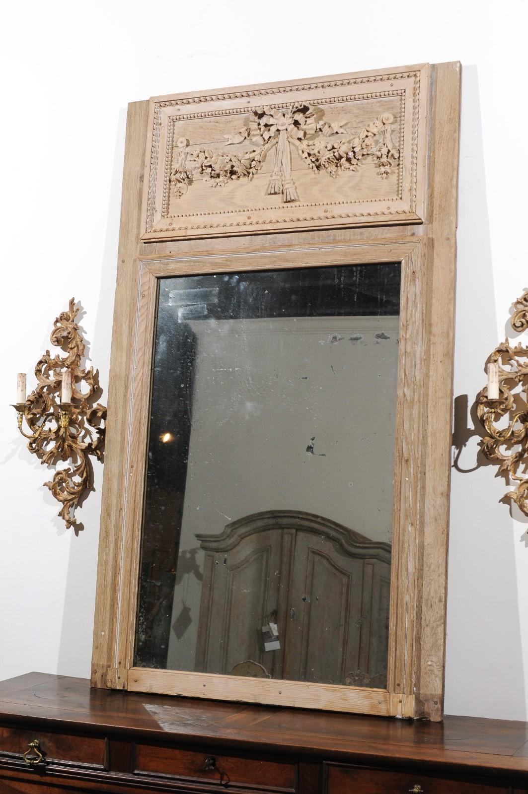 French Late 18th Century Louis XVI Trumeau Mirror with Carved Bow and Flowers 2