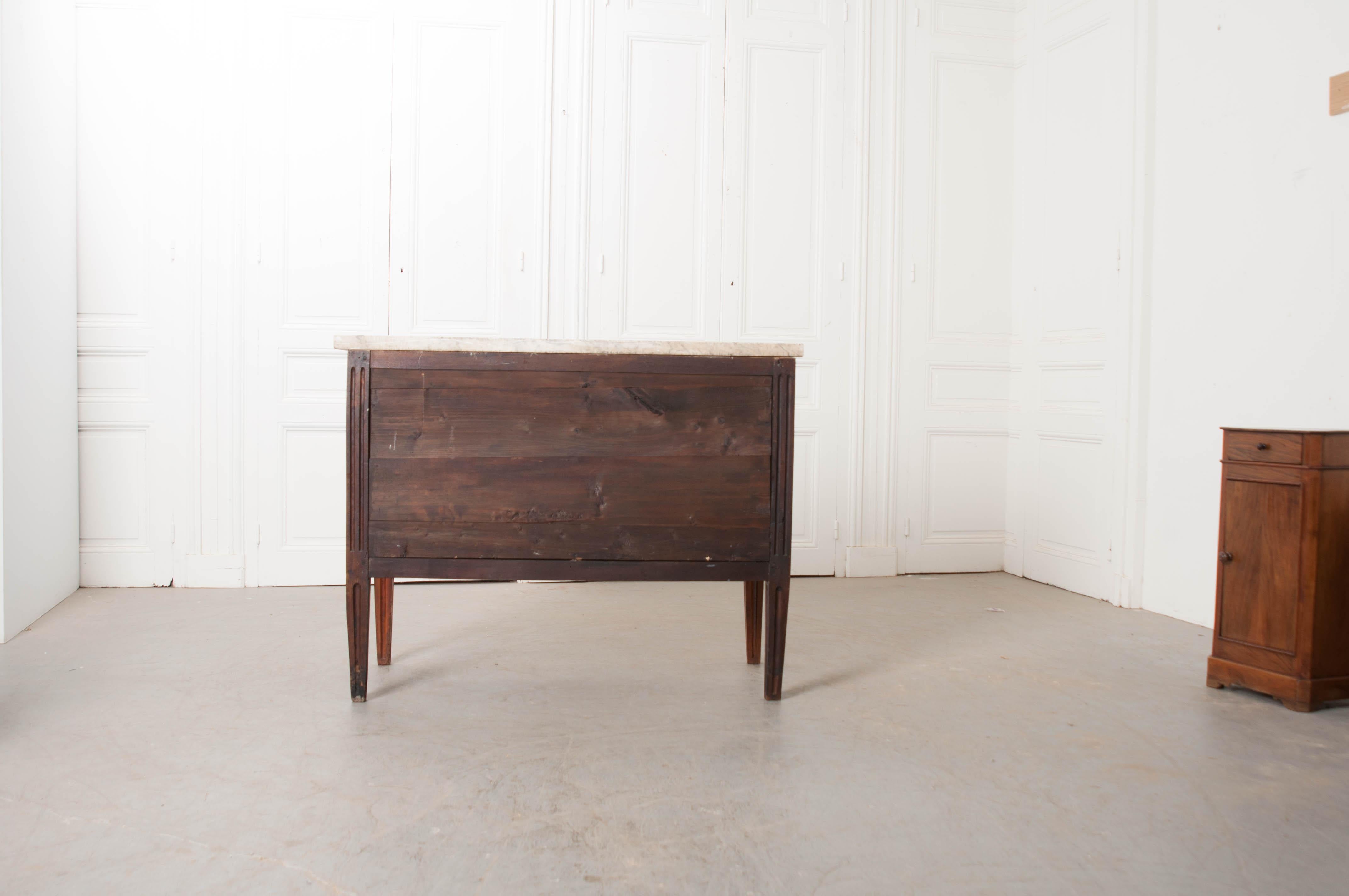 French Late 18th Century Louis XVI Walnut Commode 4
