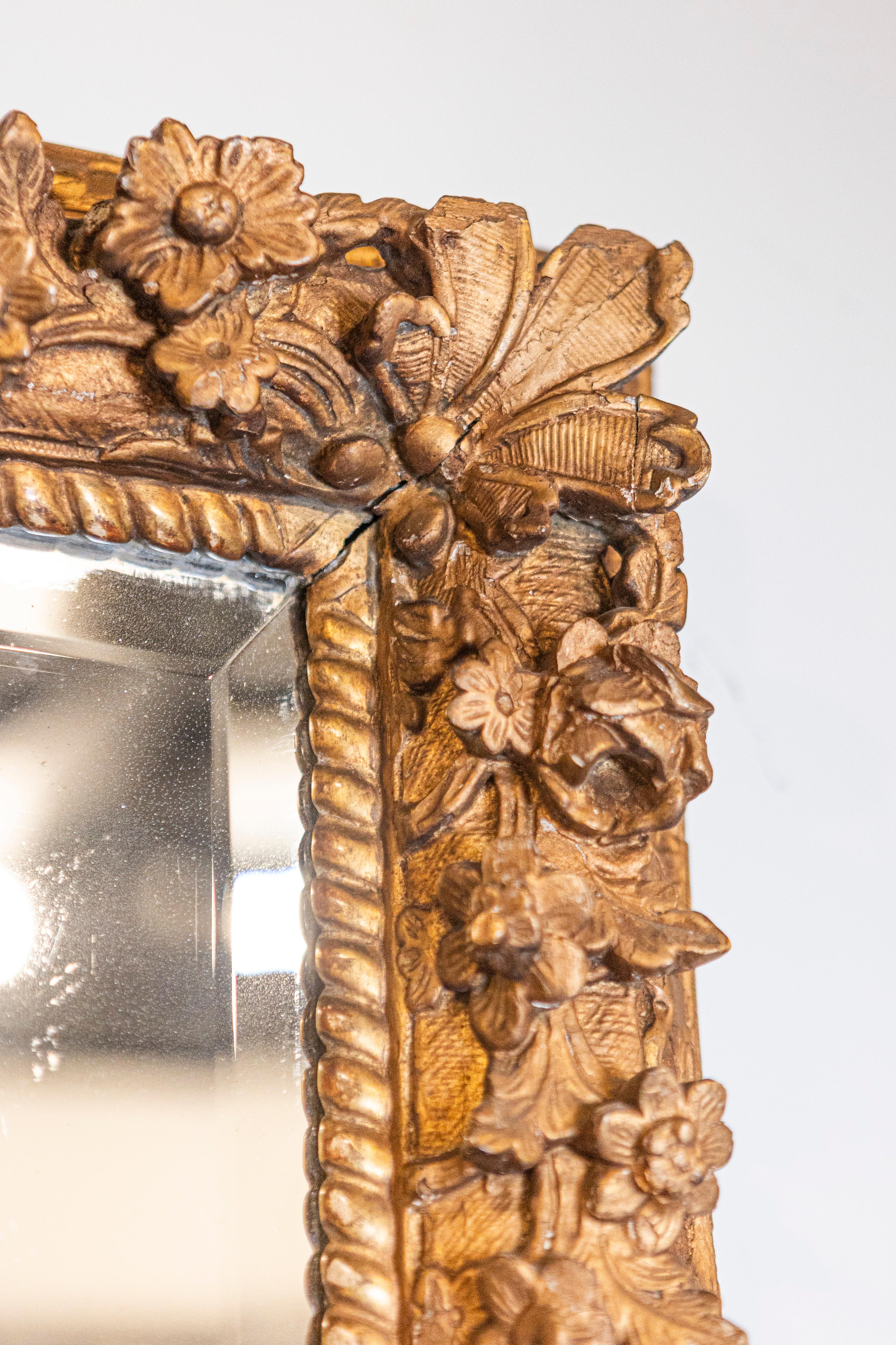 18th Century and Earlier French Late 18th Century Régence Style Carved Mirror with Floral Decor For Sale