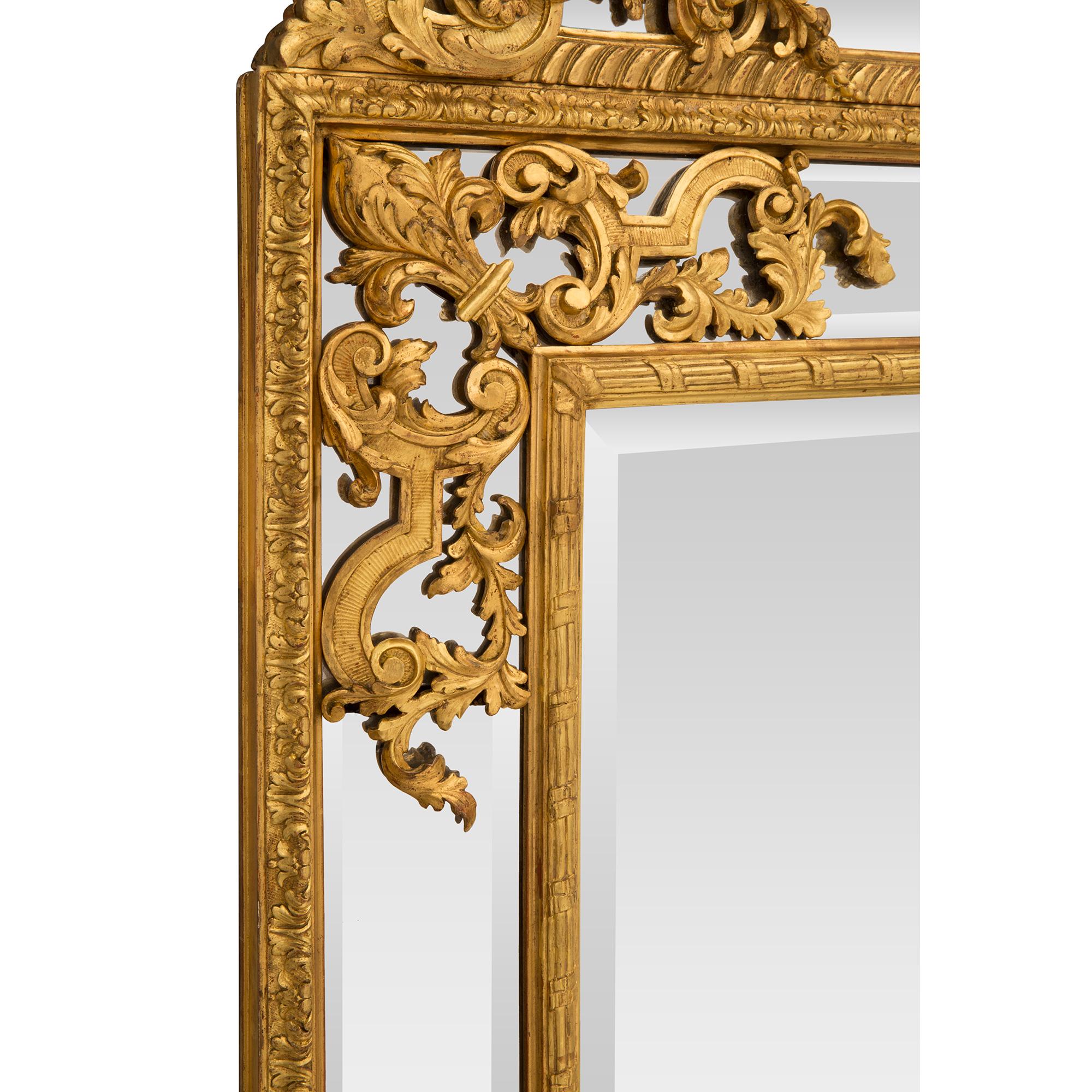 French Late 18th Century Regence Style Double Framed Giltwood Mirror For Sale 3