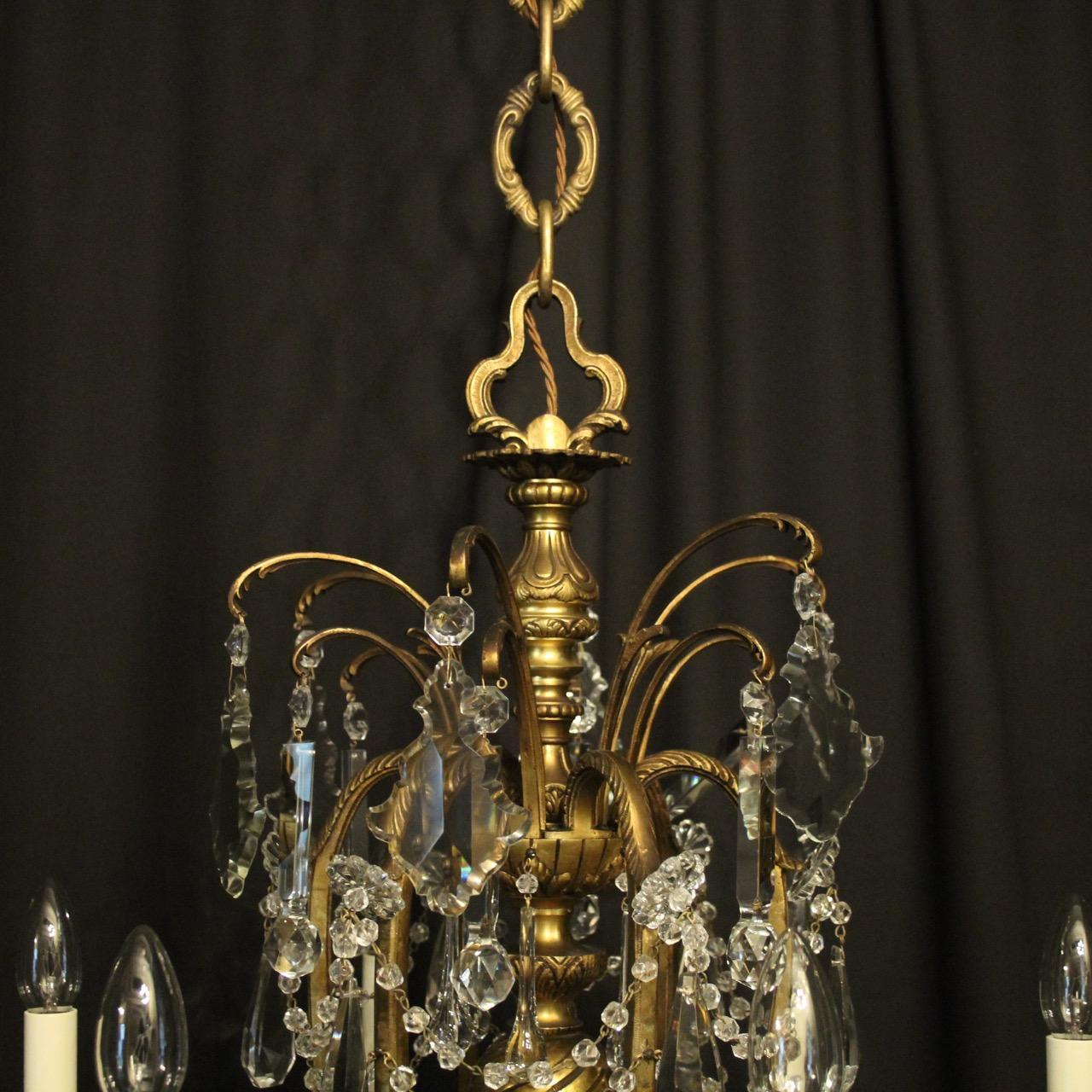 French Late 19th Century Bronze and Crystal 18-Light Chandelier im Angebot 1