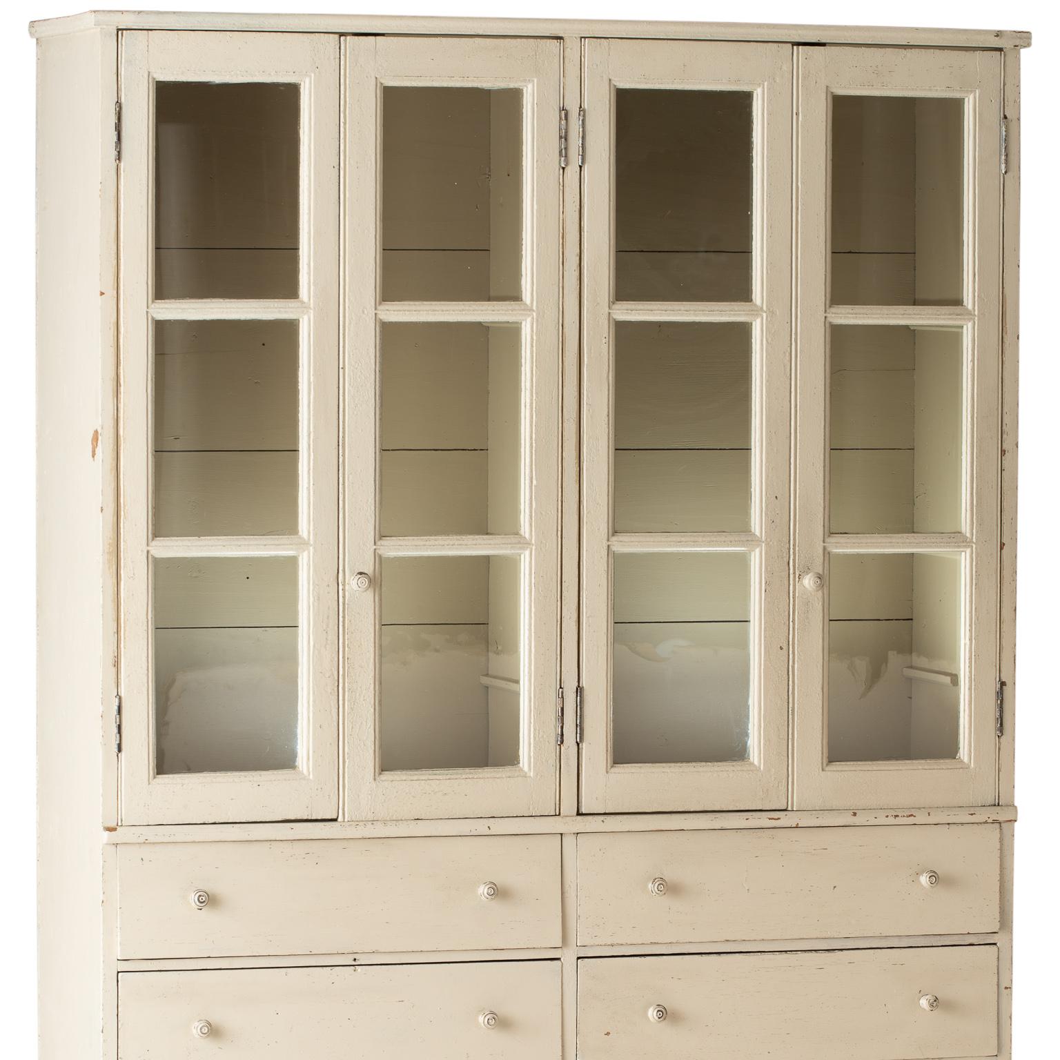 French Late 19th Century Cupboard with Glass Doors, circa 1890 5