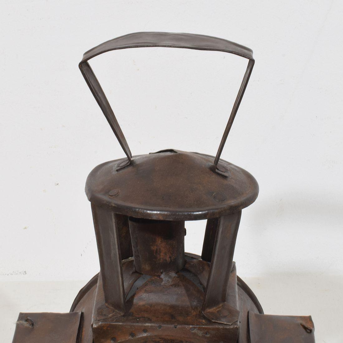 Français, Fin 19e siècle début 20e siècle, Lanterne en métal en vente 5