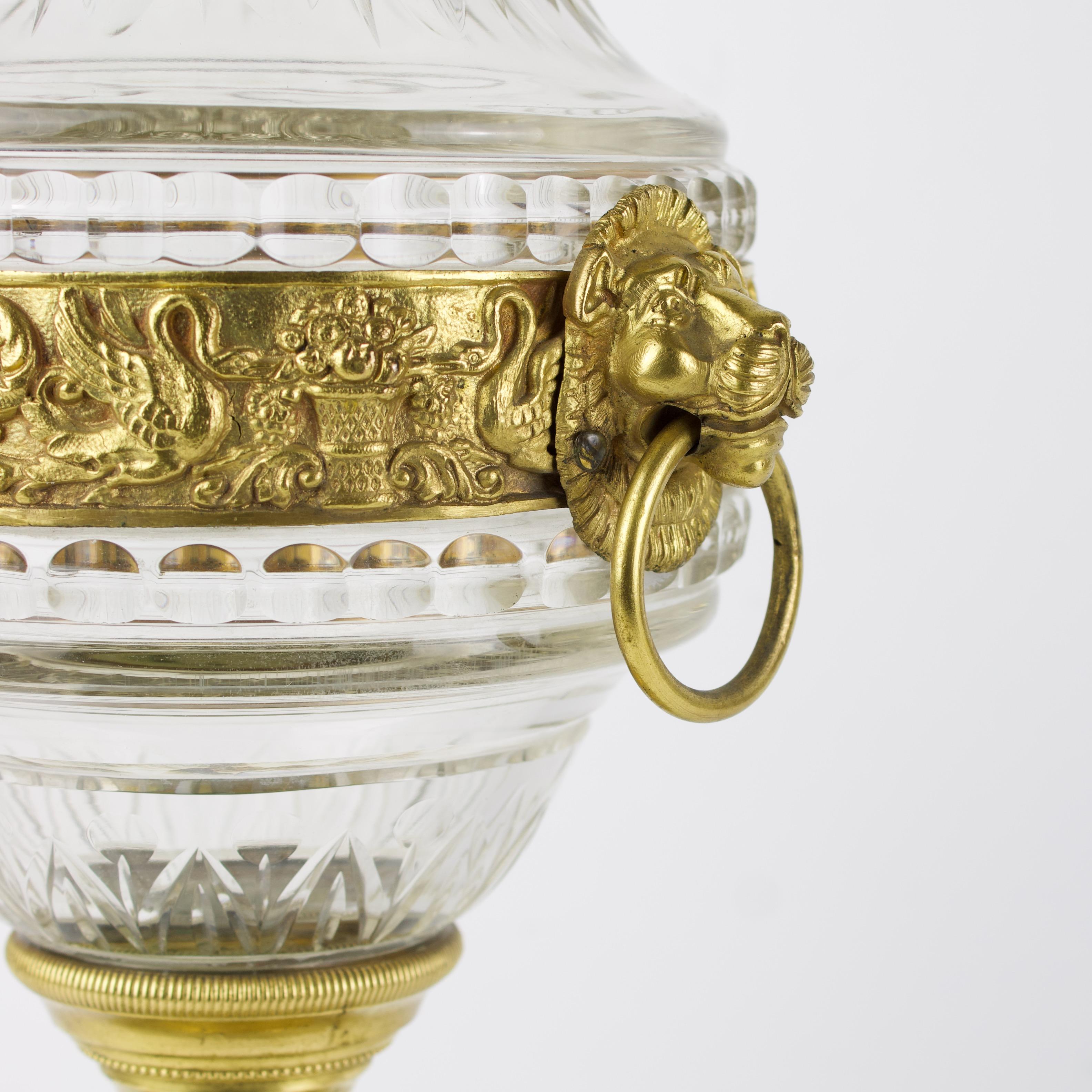 French Late 19th Century Empire Crystal and Gilt Bronze Lions' Heads Vase For Sale 3