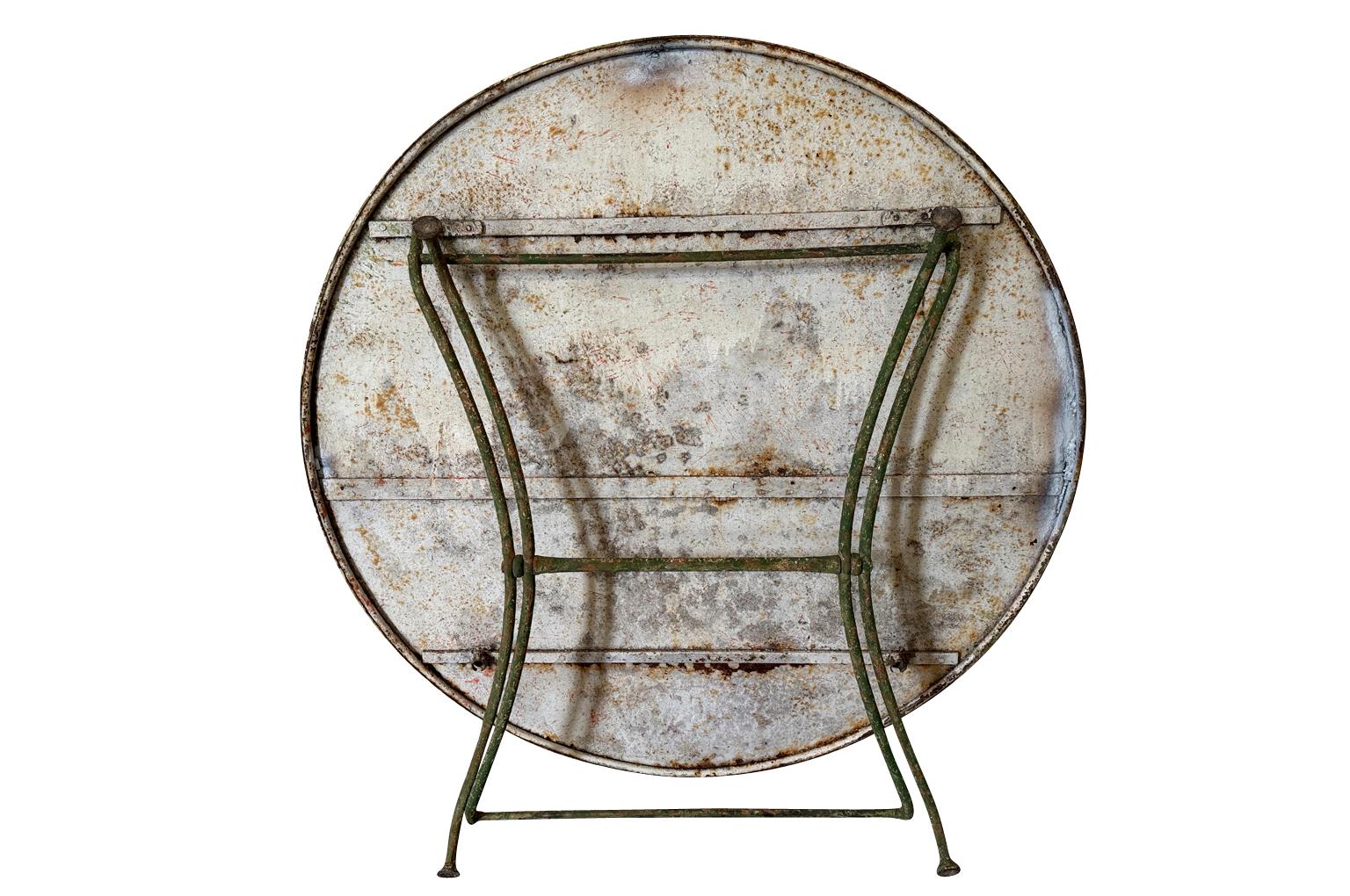 Table de jardin française de la fin du 19e siècle en vente 8